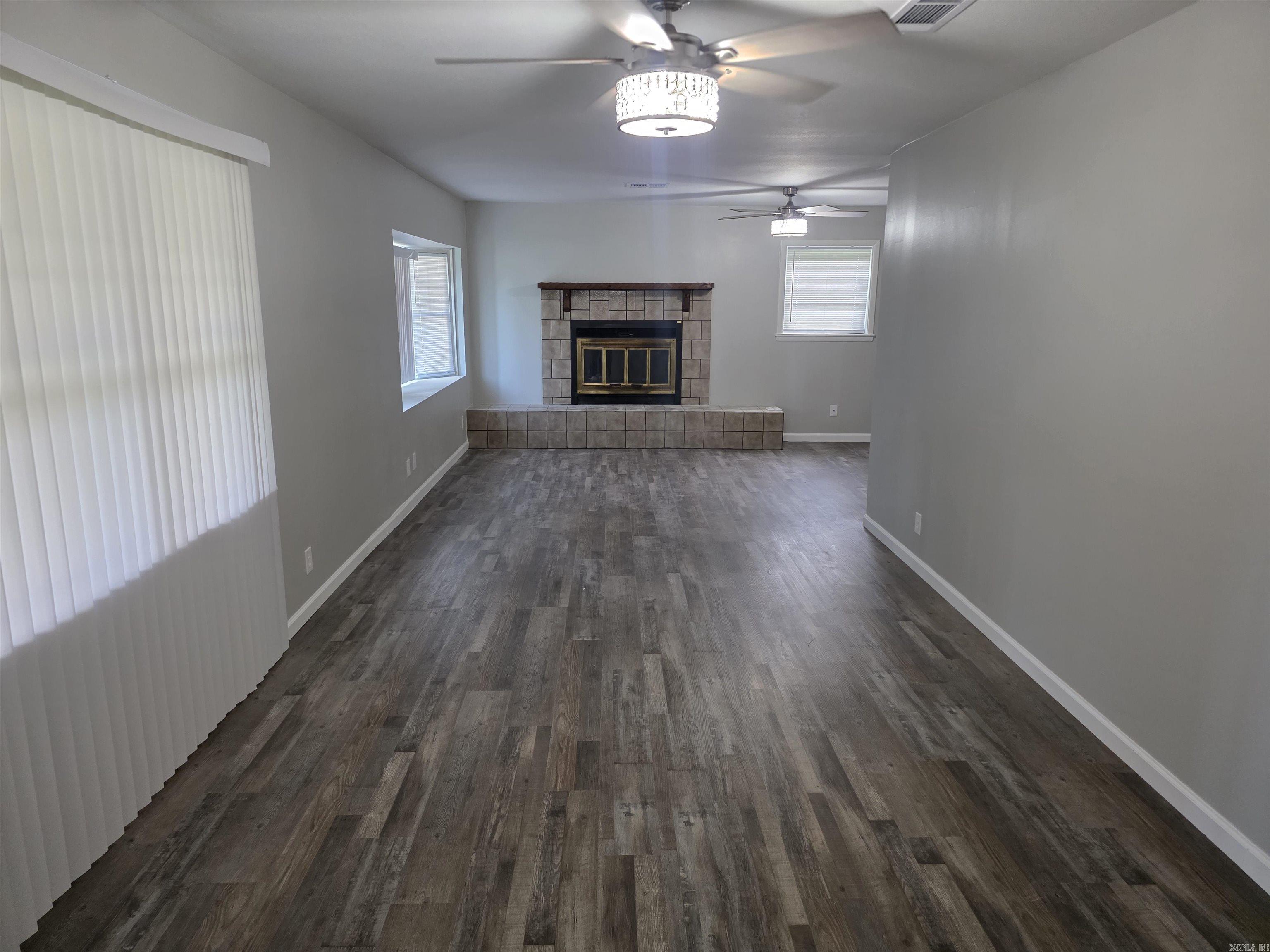 2204 Sheraton Park Drive Property Photo 3