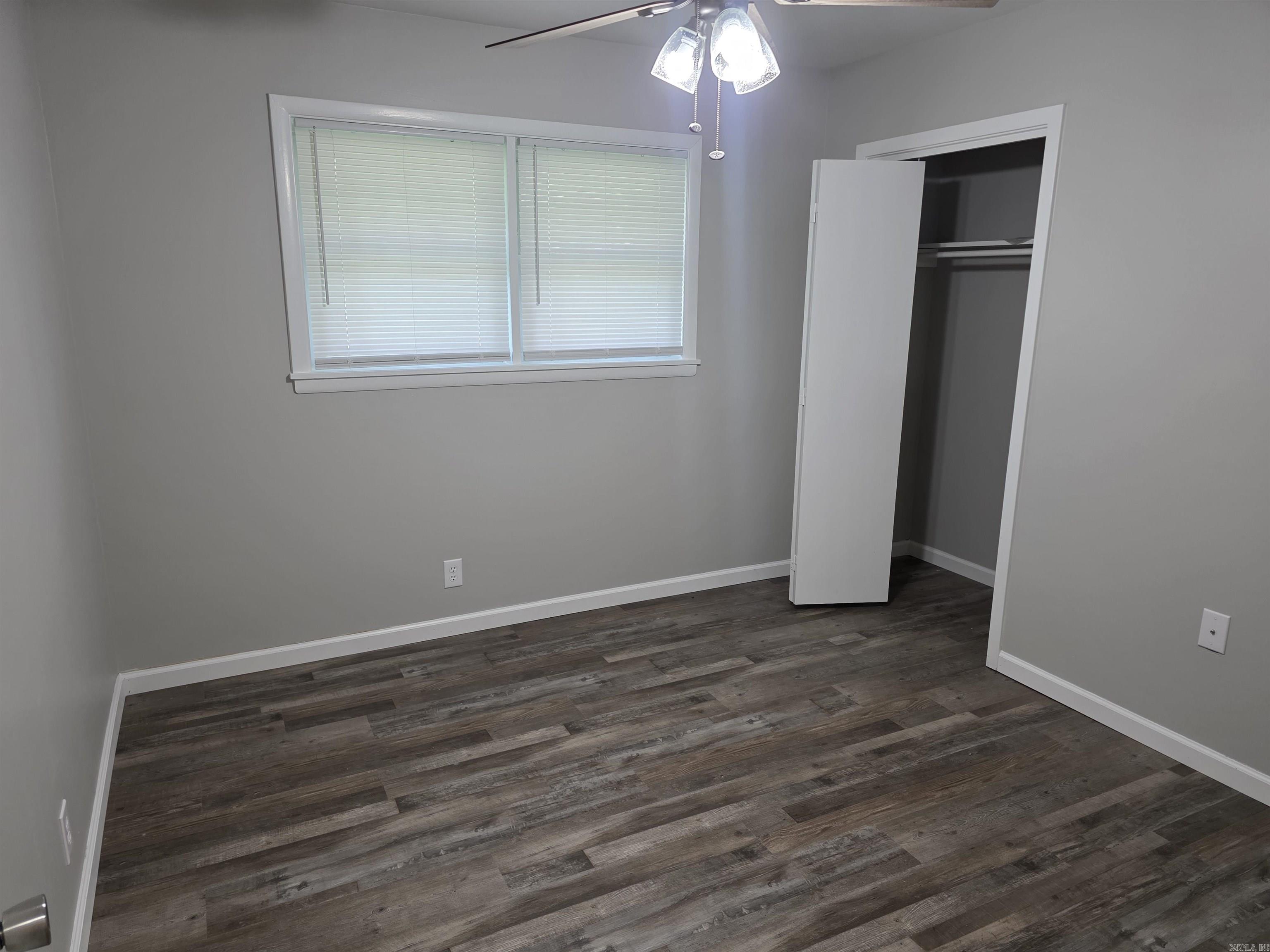 2204 Sheraton Park Drive Property Photo 14