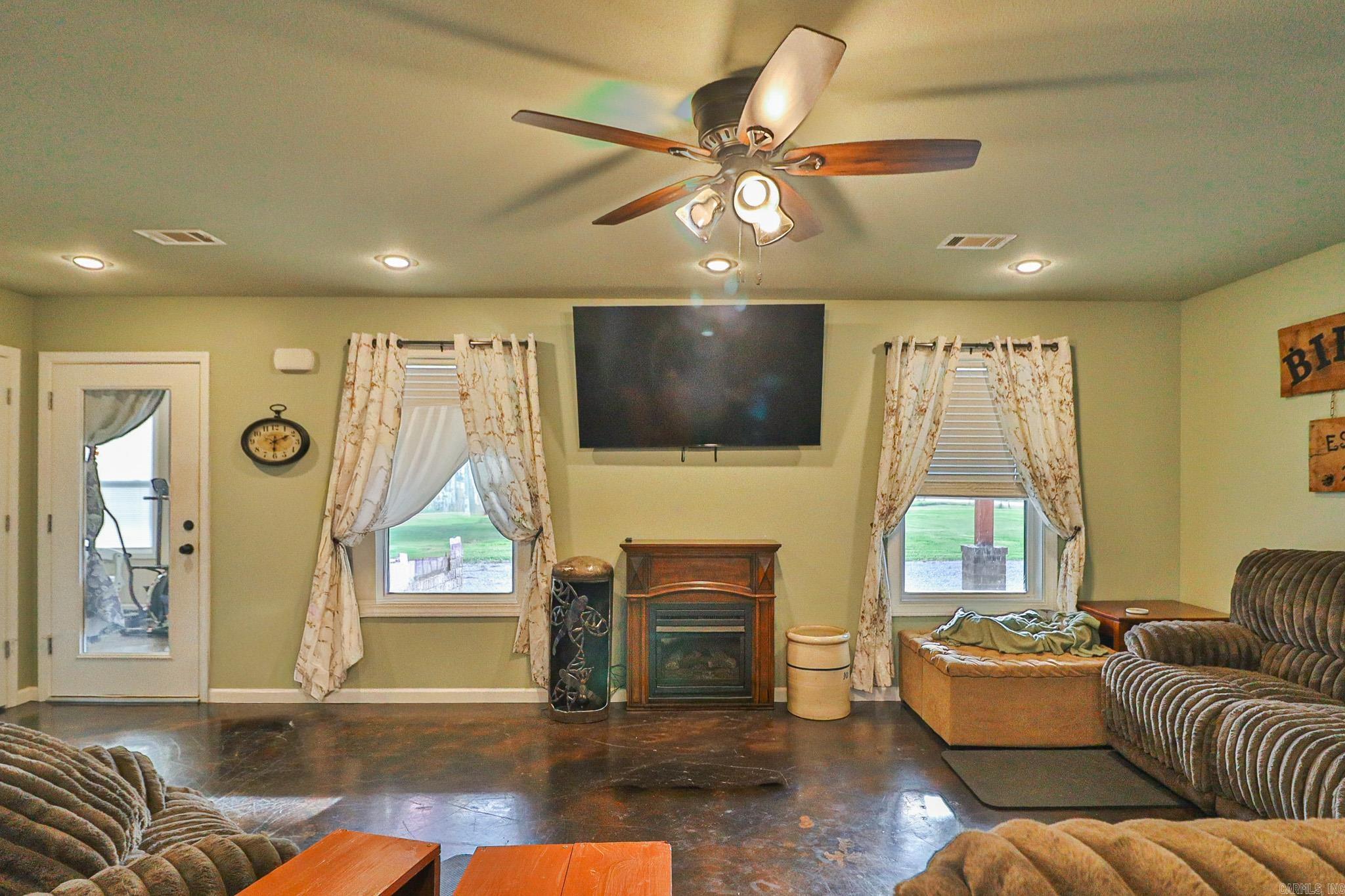 3990 Highway 214 Highway Property Photo 10
