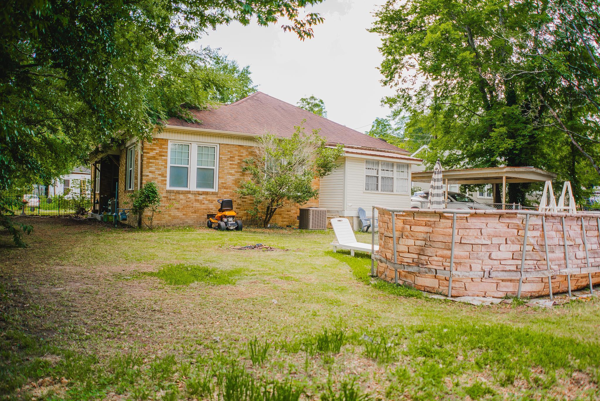 209 E Shelton Avenue Property Photo 44