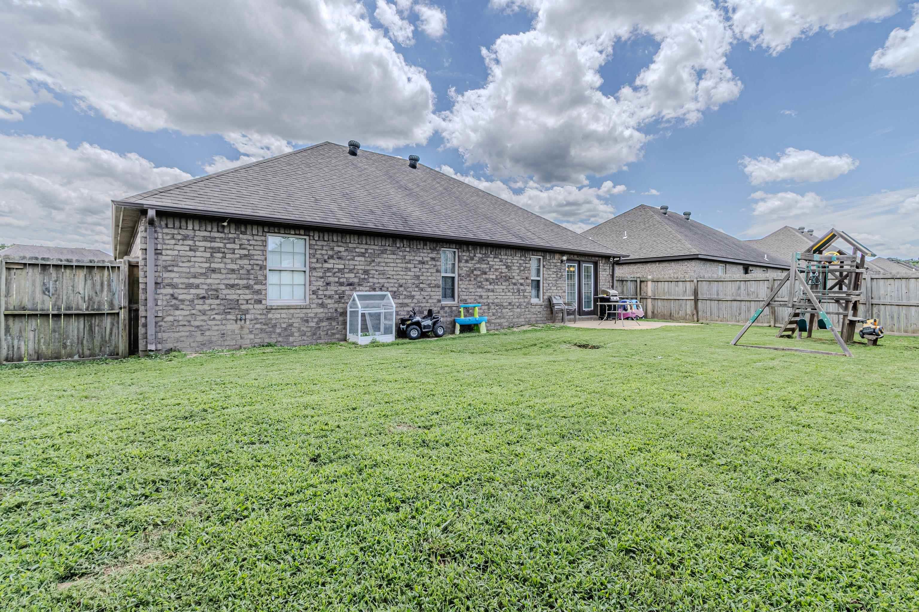 1005 Ryan Lane Property Photo 7