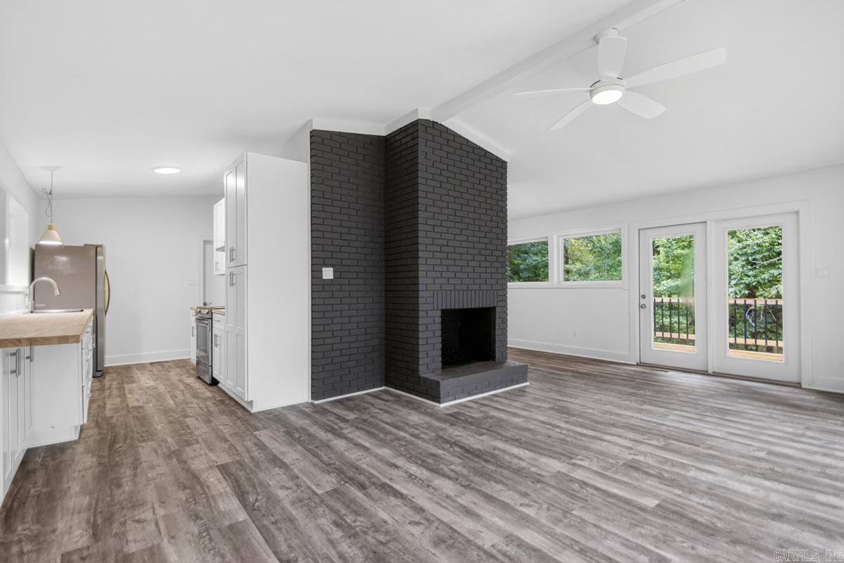 715 Plum Hollow Property Photo 20