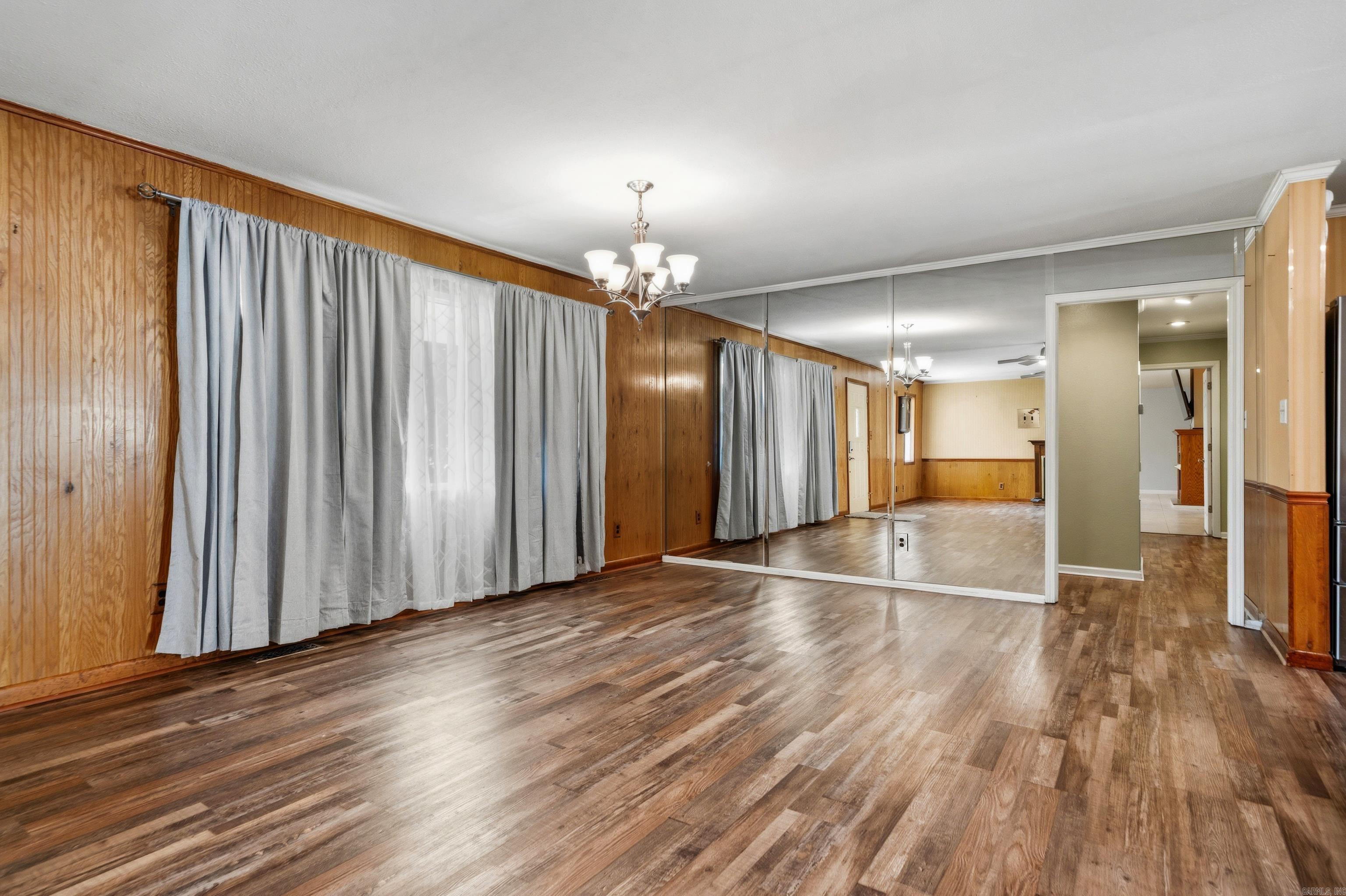300 Anderson Street Property Photo 8