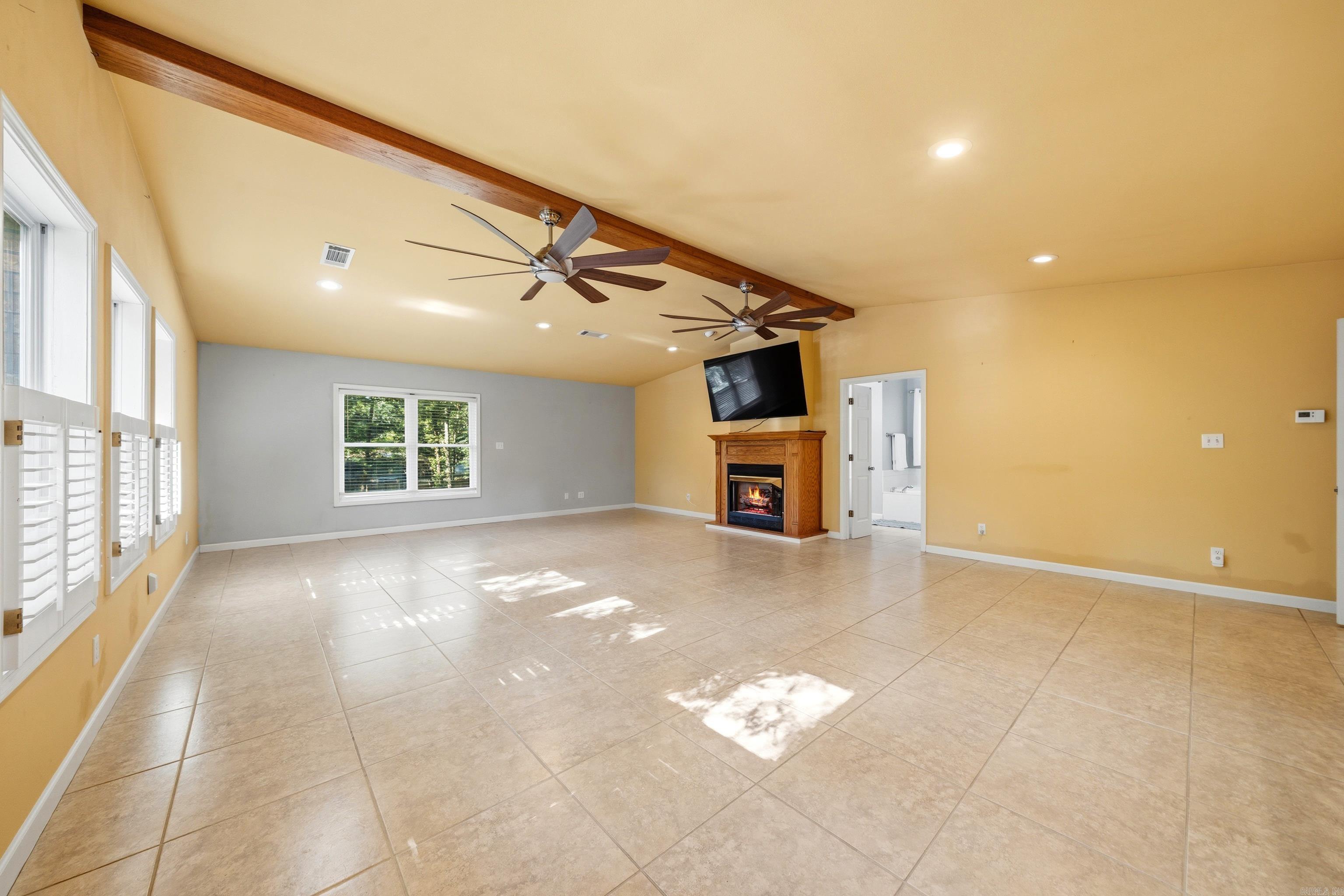 300 Anderson Street Property Photo 25
