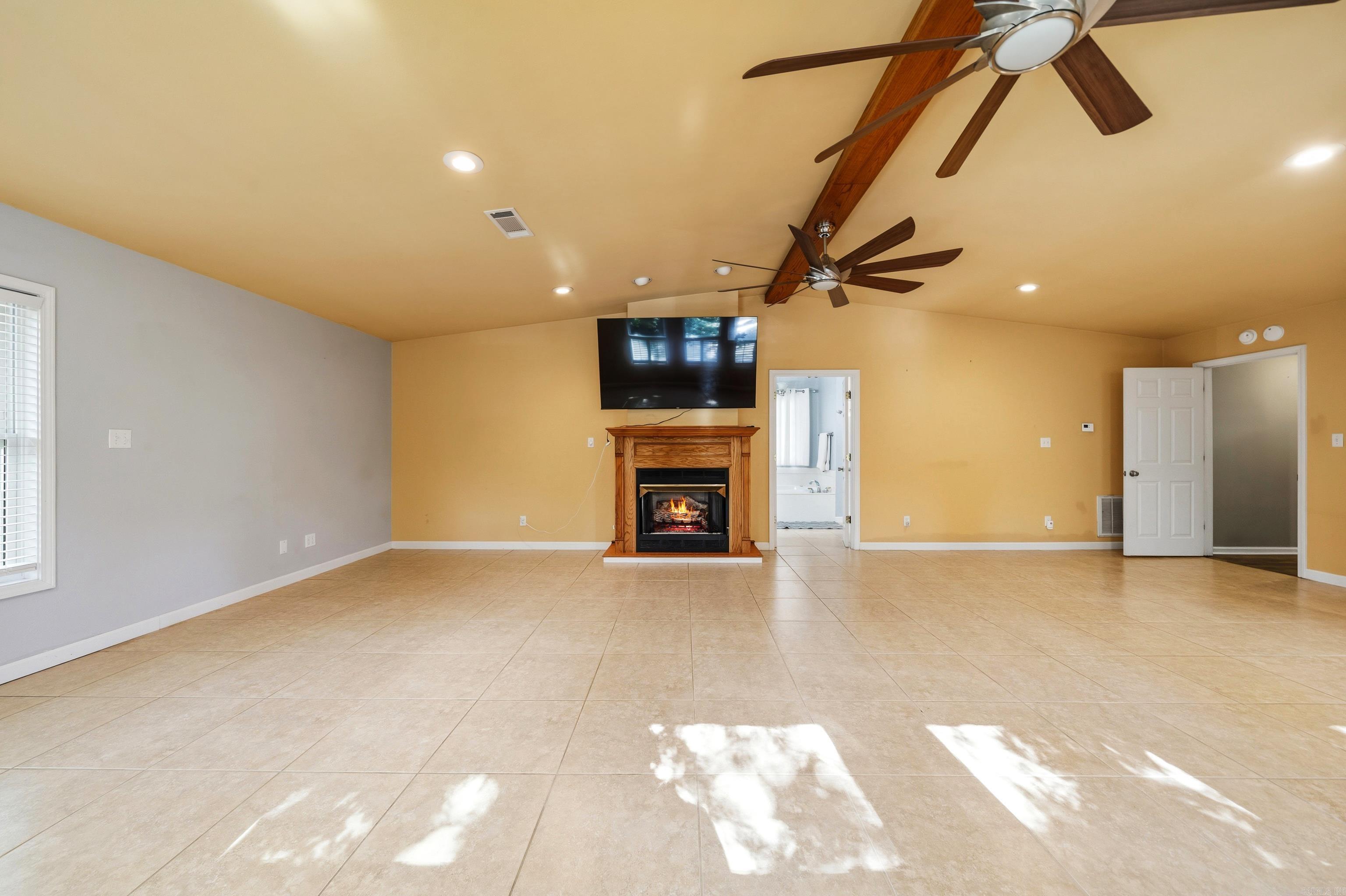 300 Anderson Street Property Photo 26