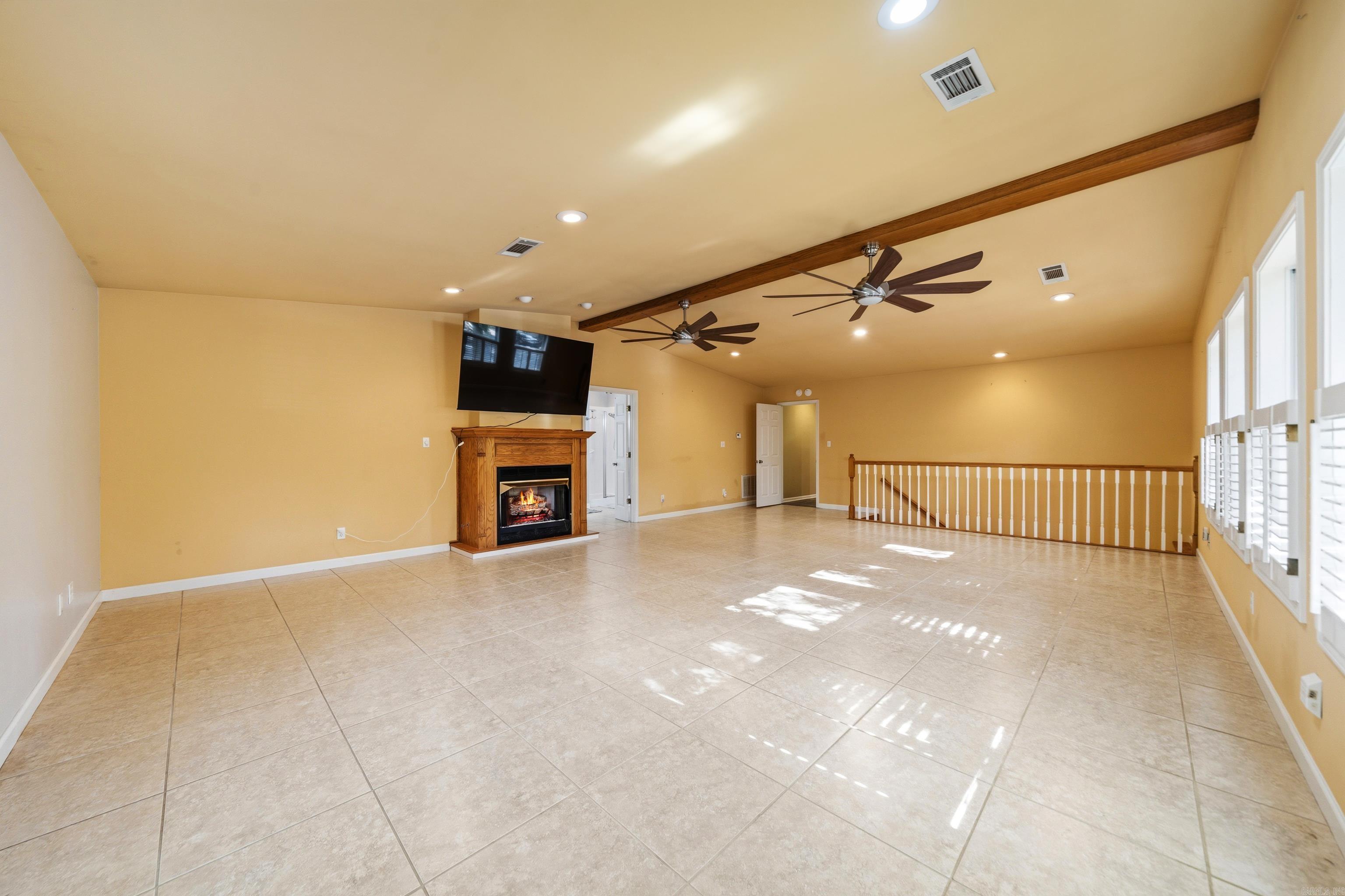 300 Anderson Street Property Photo 28