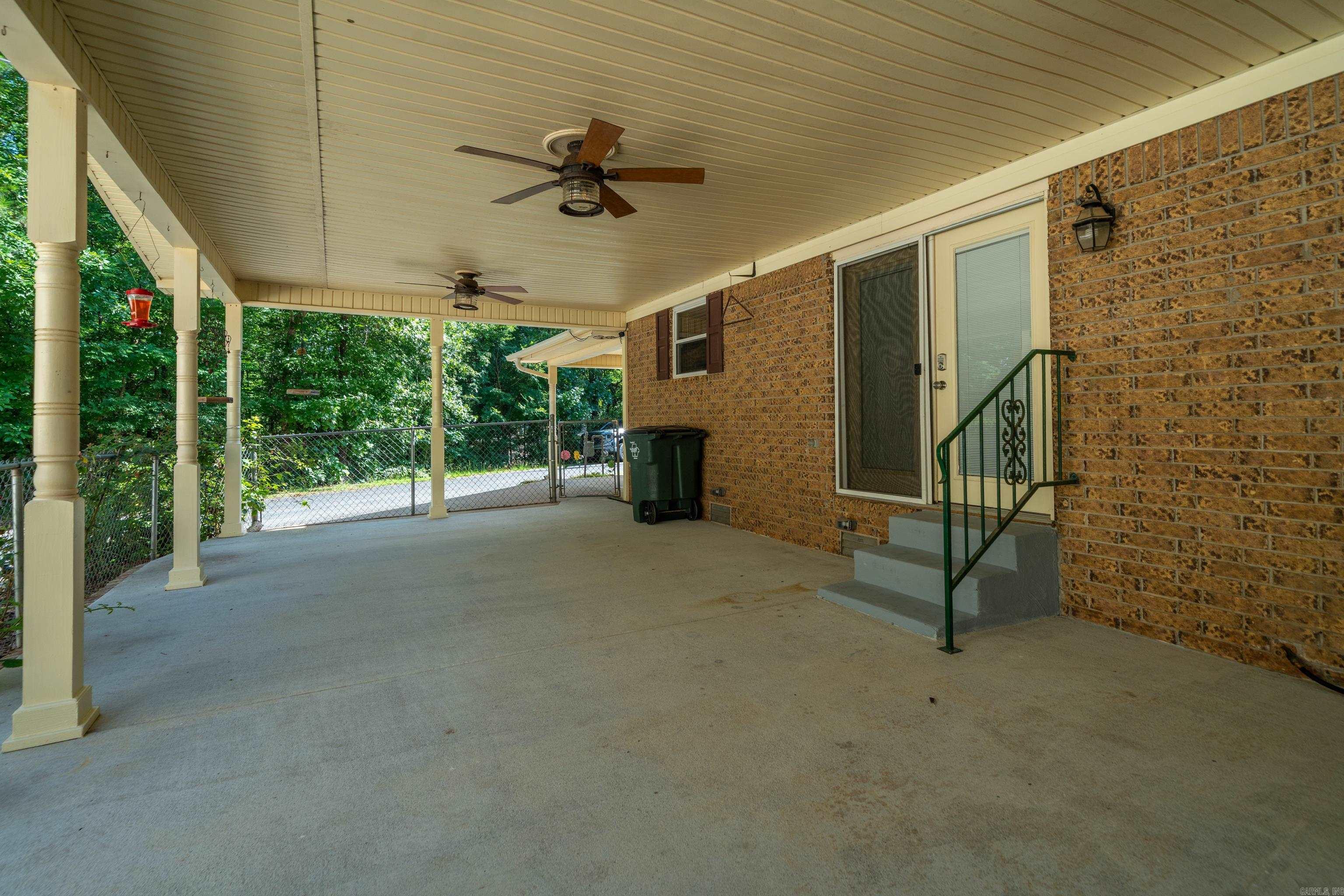 300 Anderson Street Property Photo 34