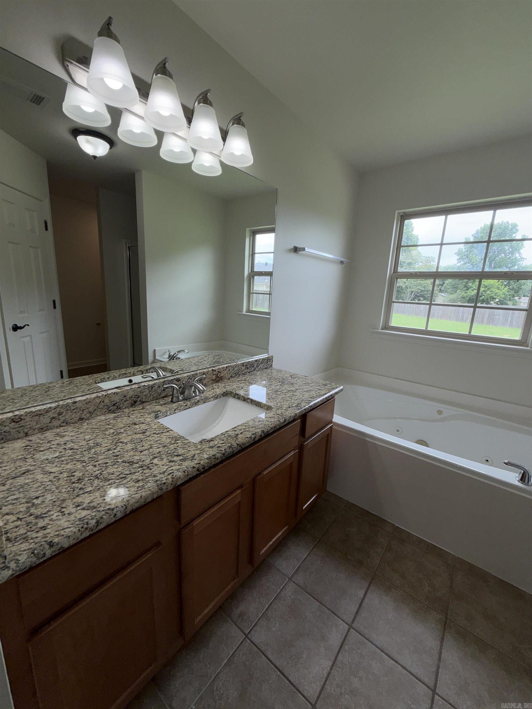 14012 Knighton Cove Property Photo 28