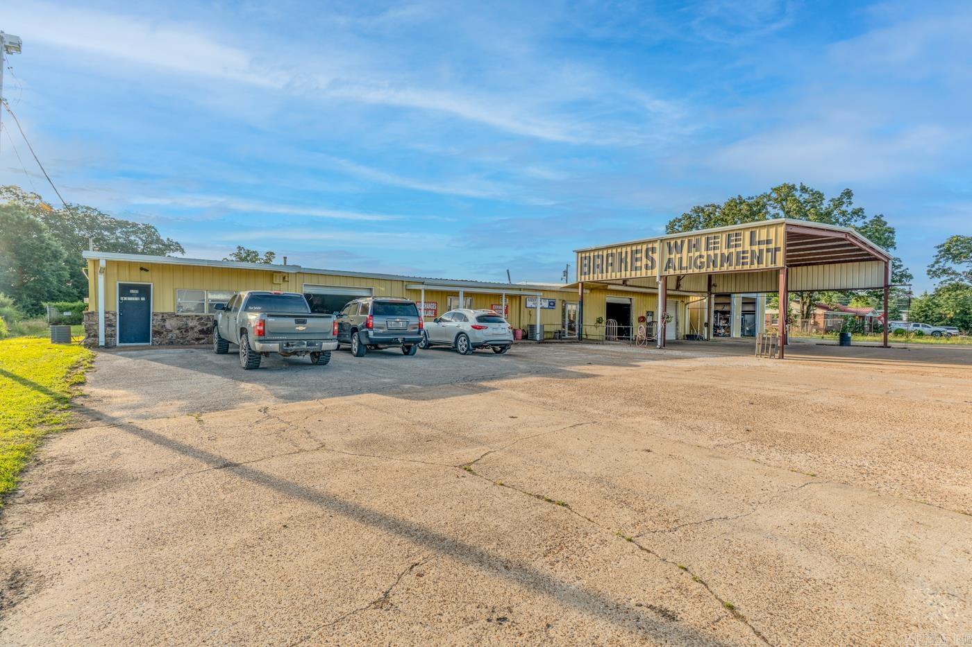 3206 Industrial Dr Property Photo 5
