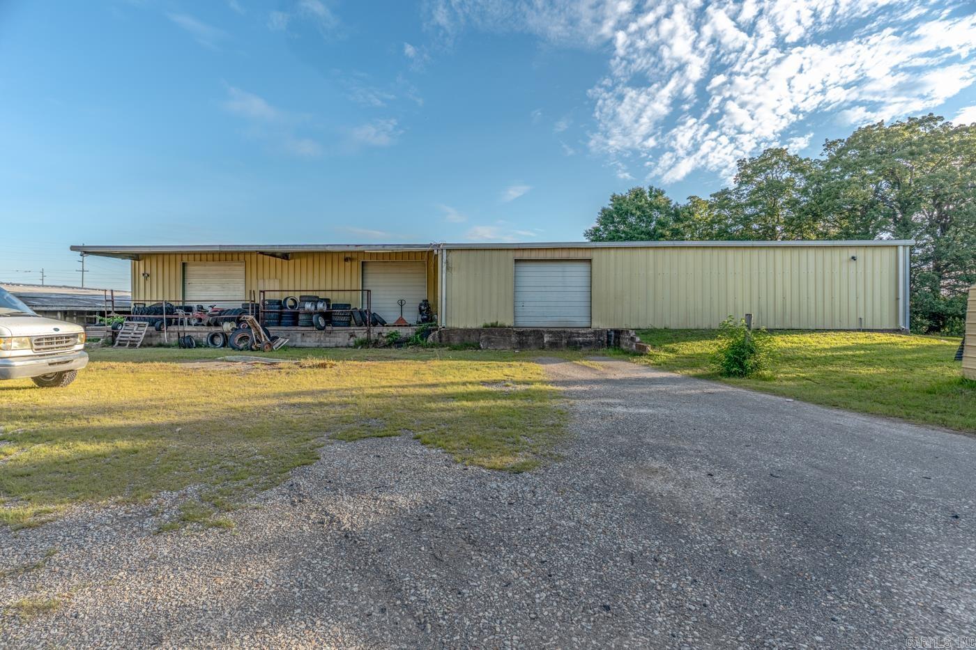 3206 Industrial Dr Property Photo 33