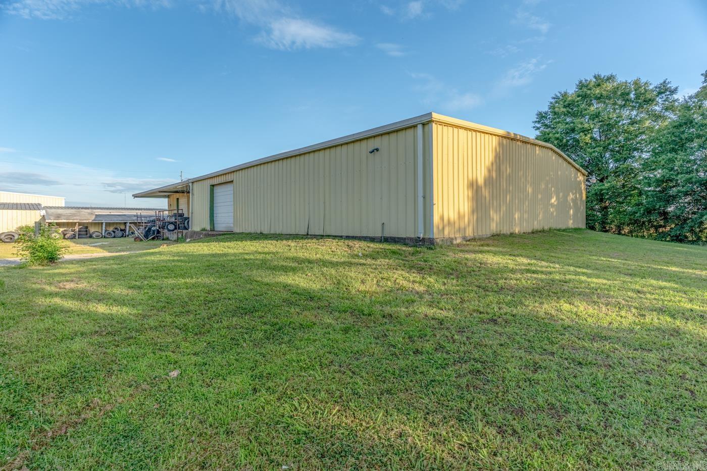 3206 Industrial Dr Property Photo 34