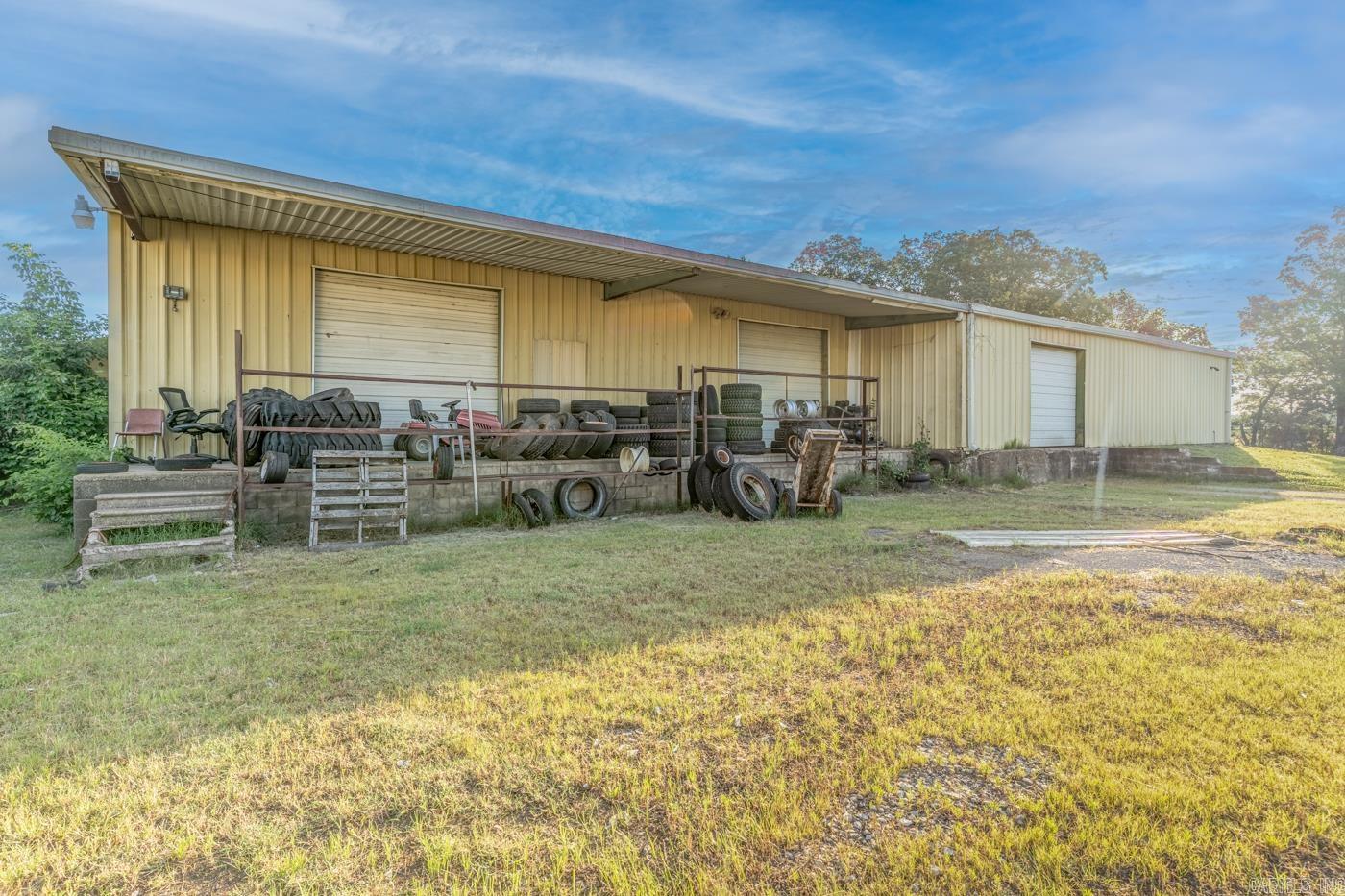 3206 Industrial Dr Property Photo 35