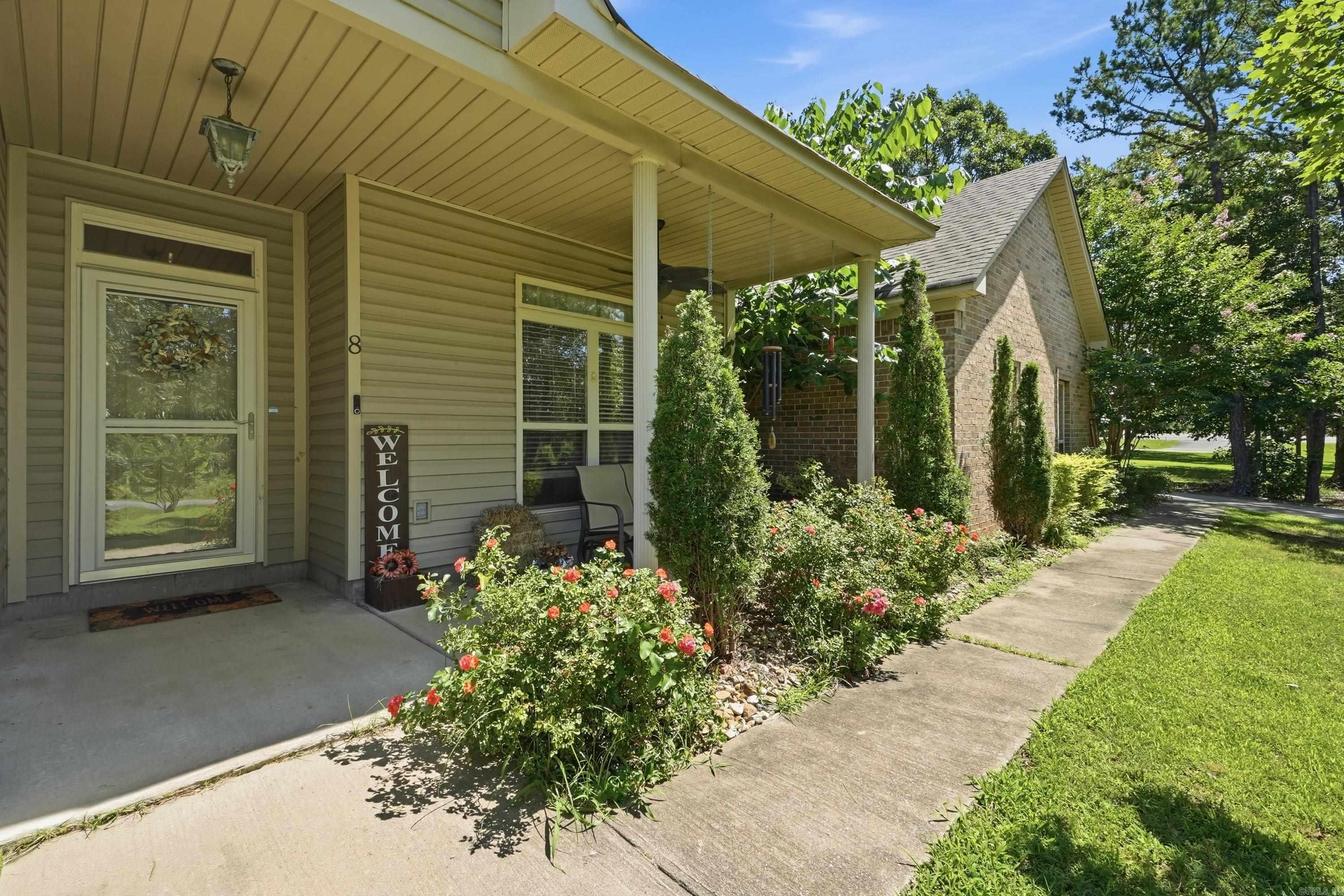 8 Oak Cliff Cove Property Photo 10