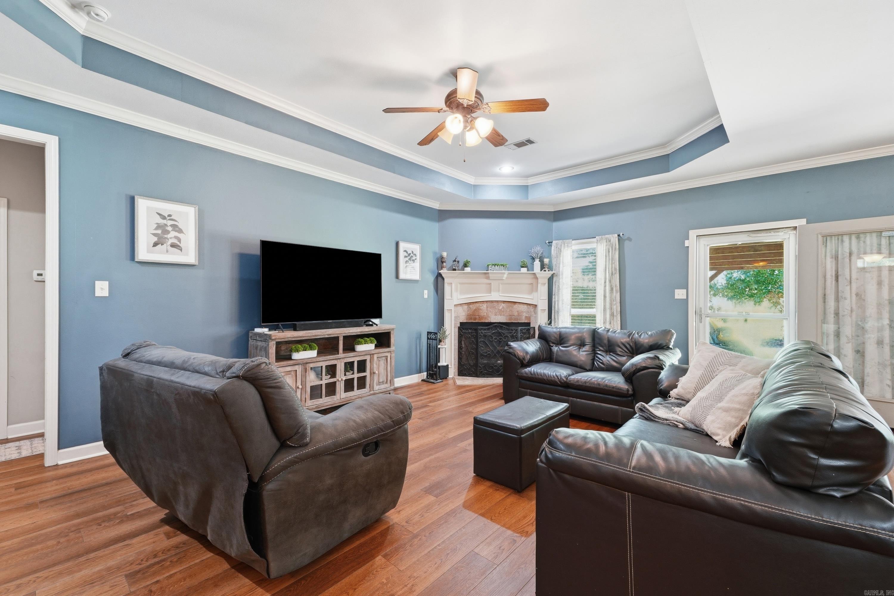8 Oak Cliff Cove Property Photo 12