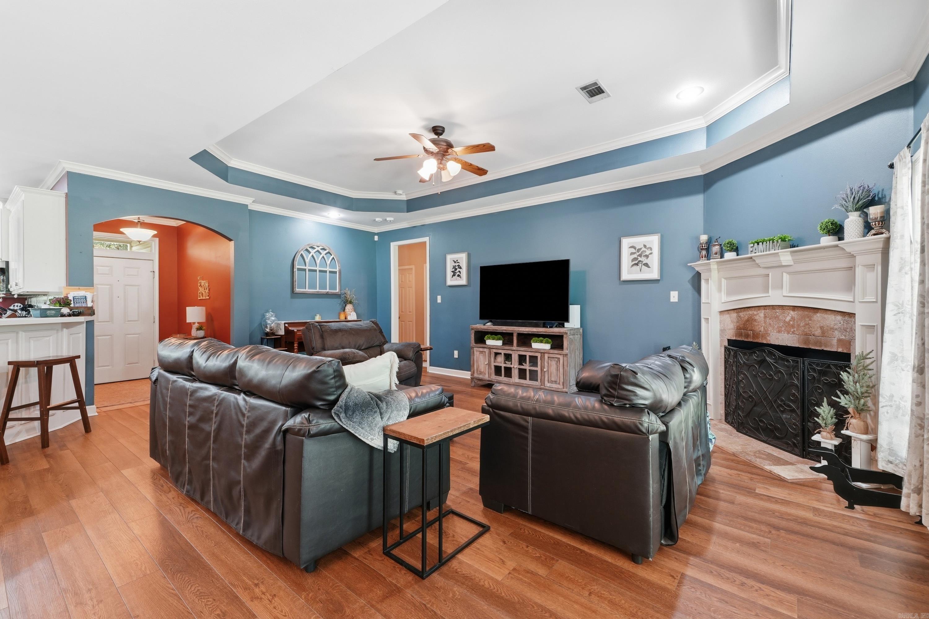 8 Oak Cliff Cove Property Photo 13