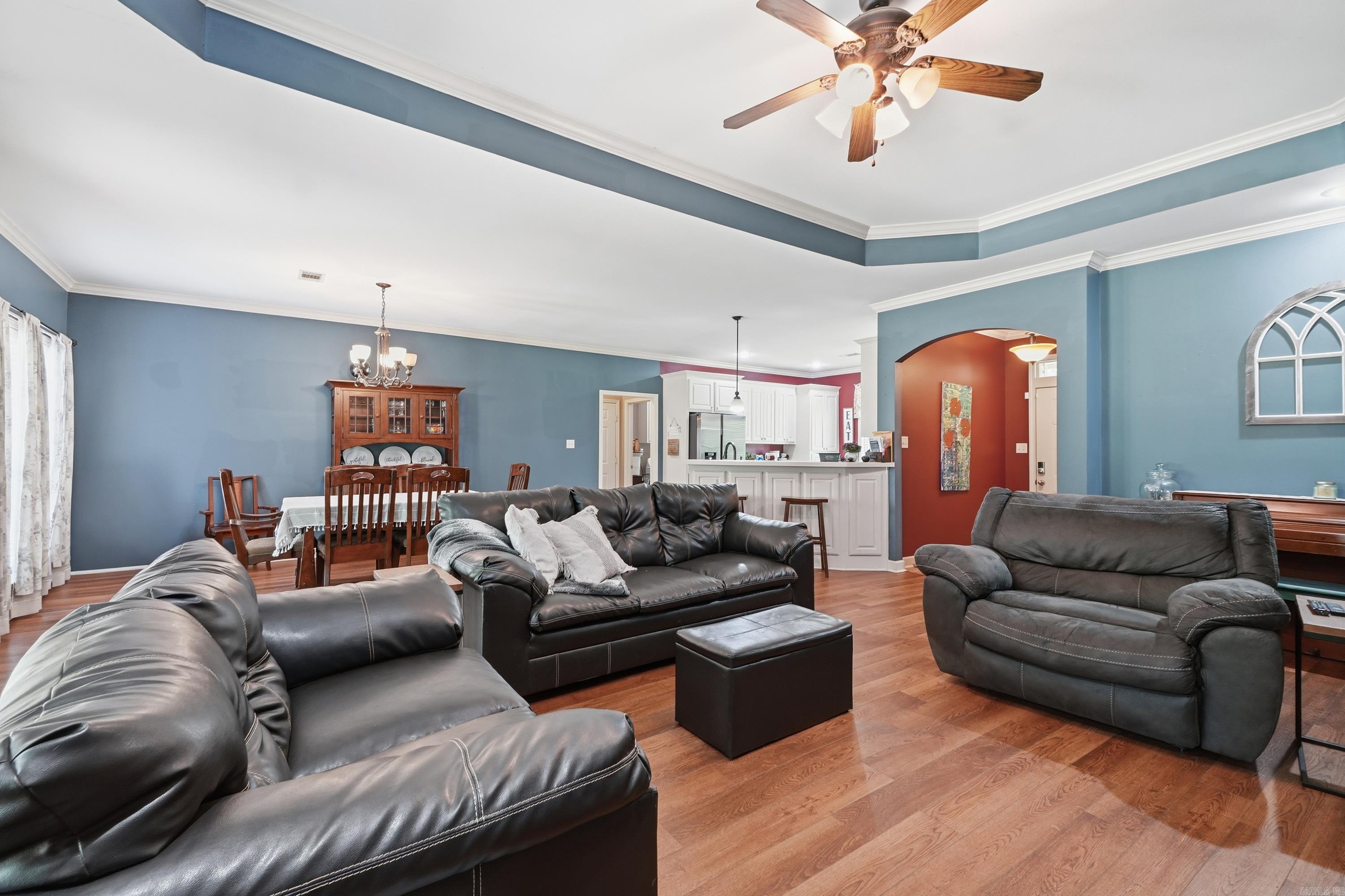 8 Oak Cliff Cove Property Photo 14