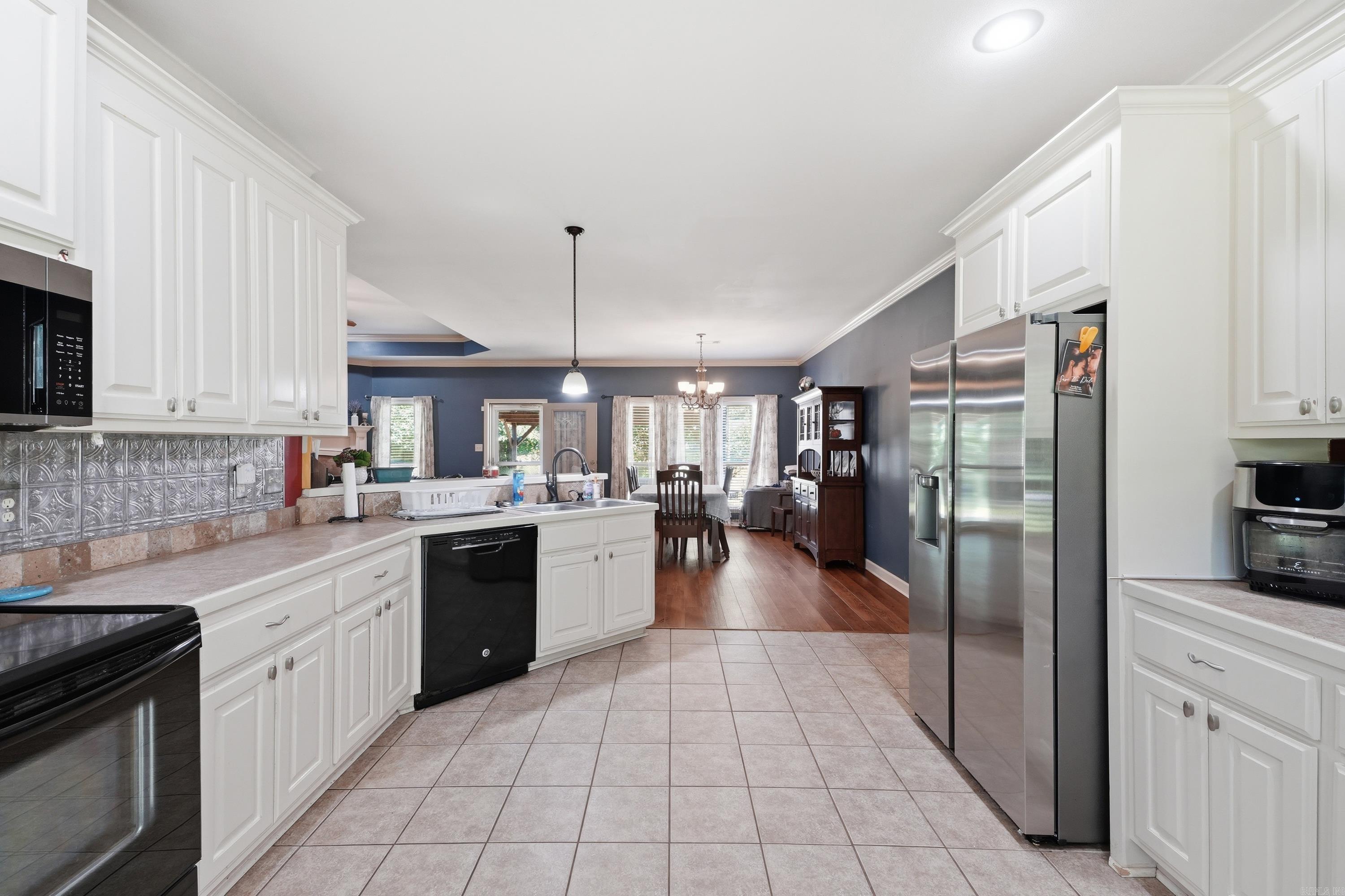 8 Oak Cliff Cove Property Photo 17