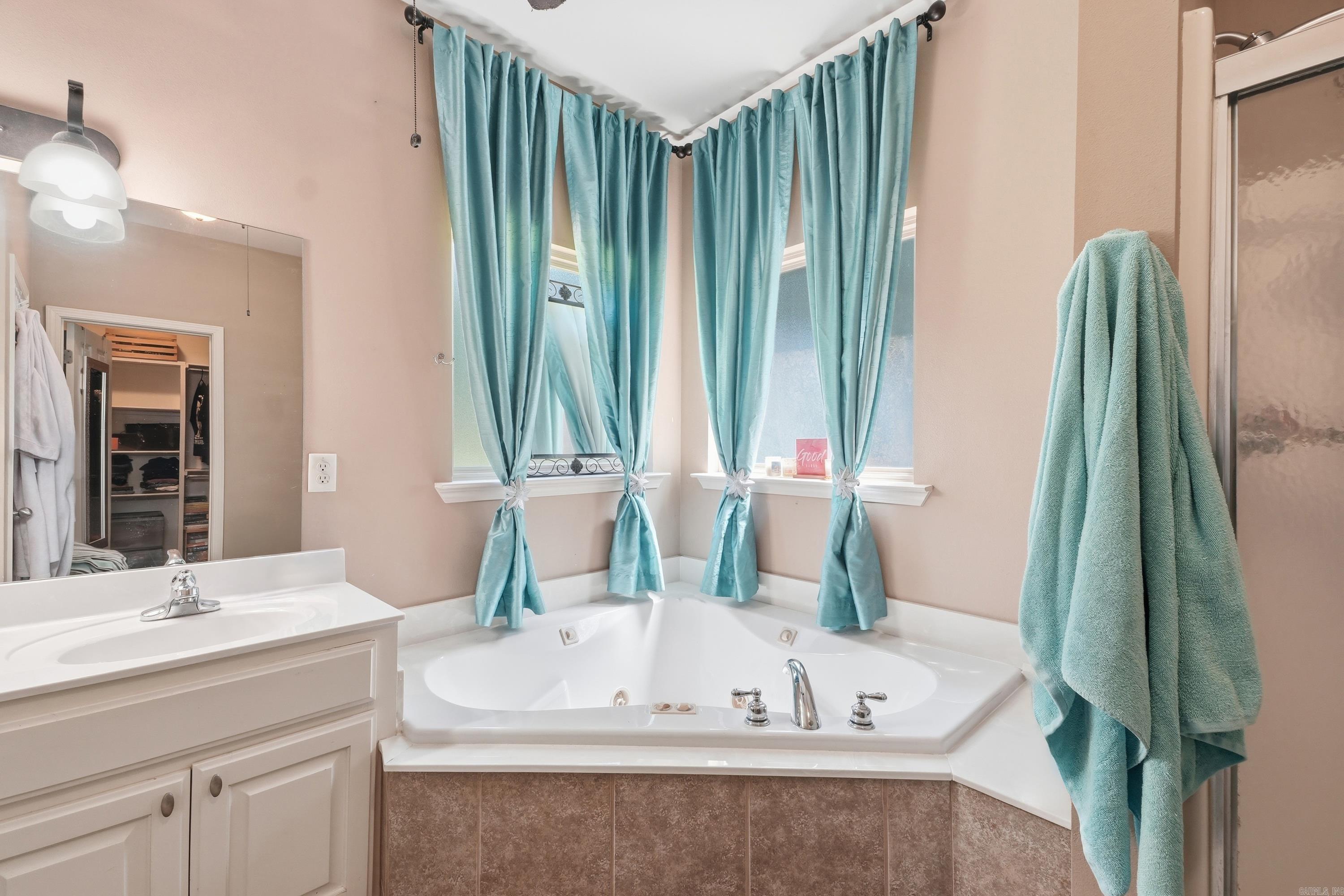 8 Oak Cliff Cove Property Photo 29