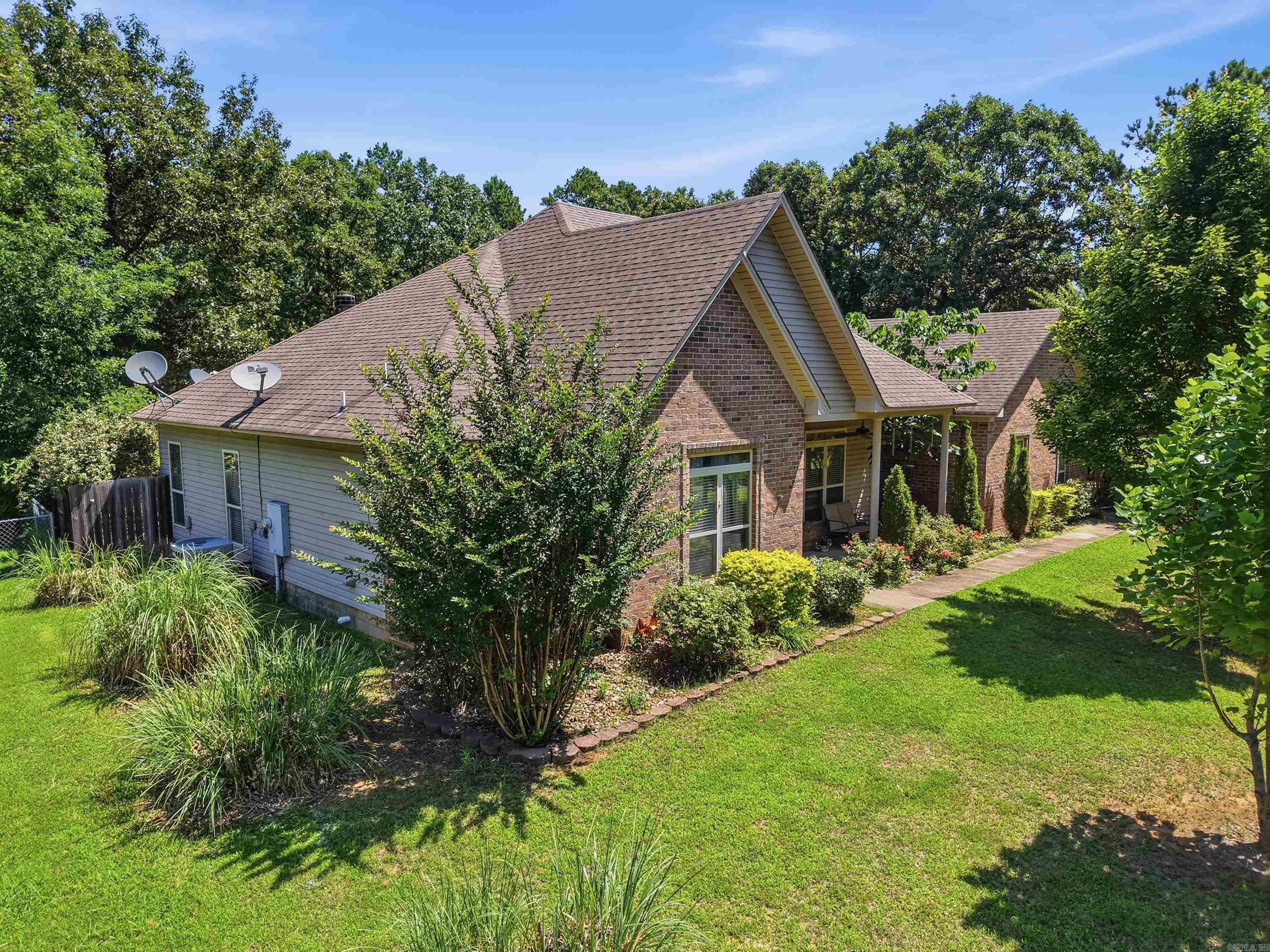 8 Oak Cliff Cove Property Photo 37