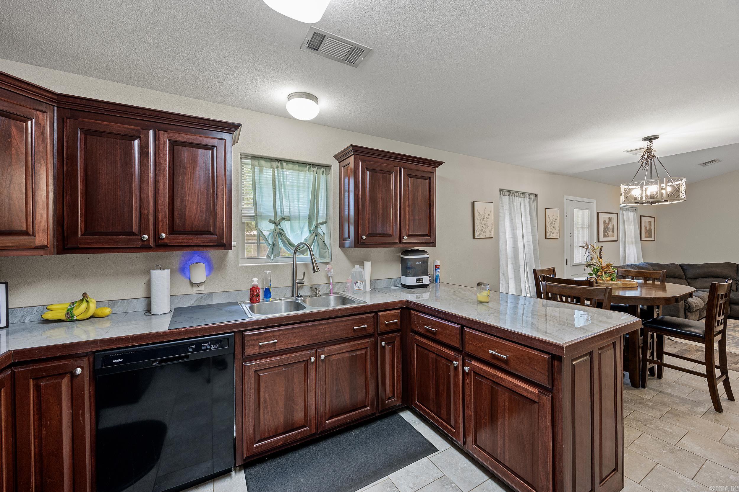 306 Willow Oak Property Photo 12