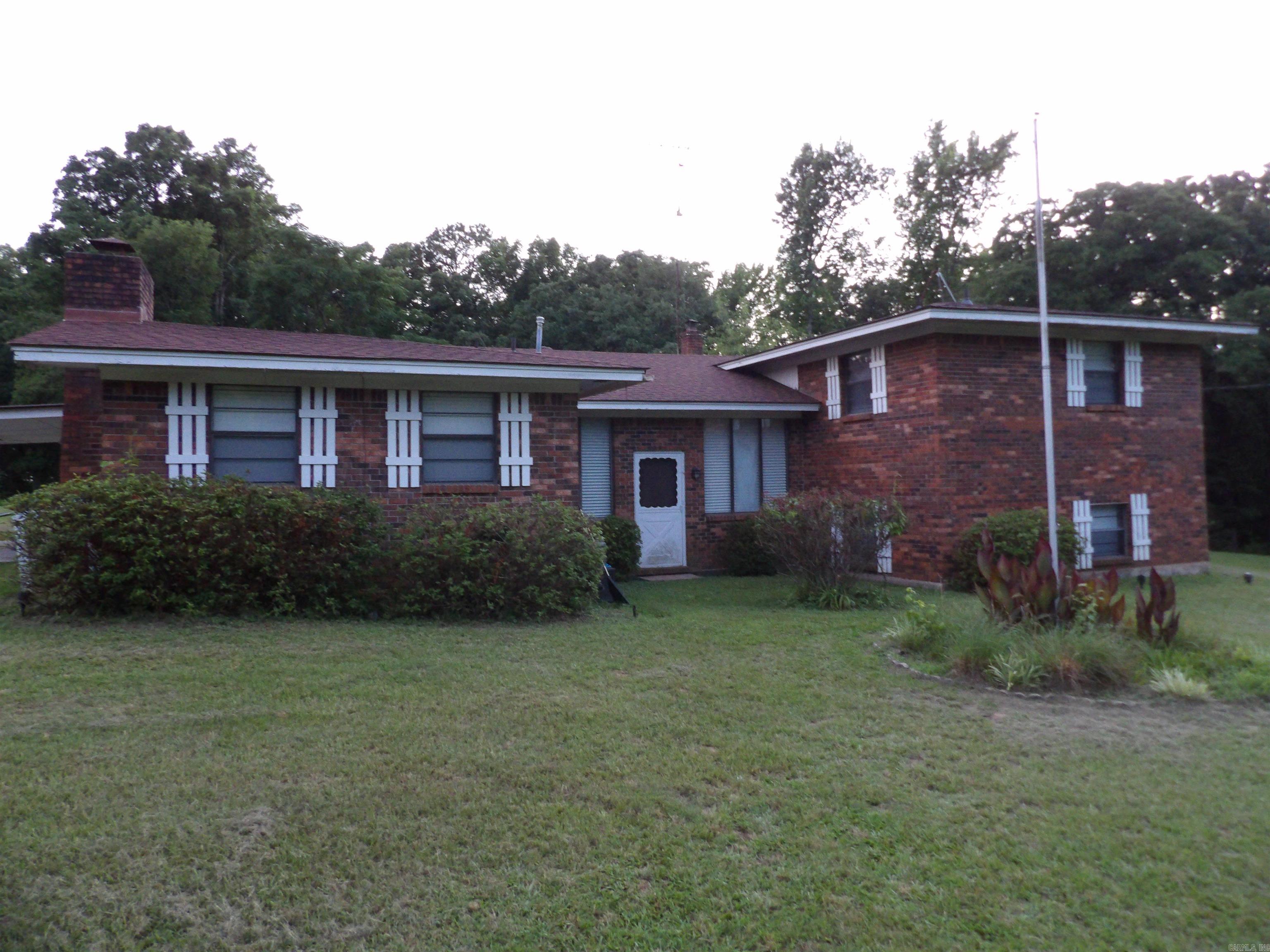 3251 N 425 Highway Property Photo 1