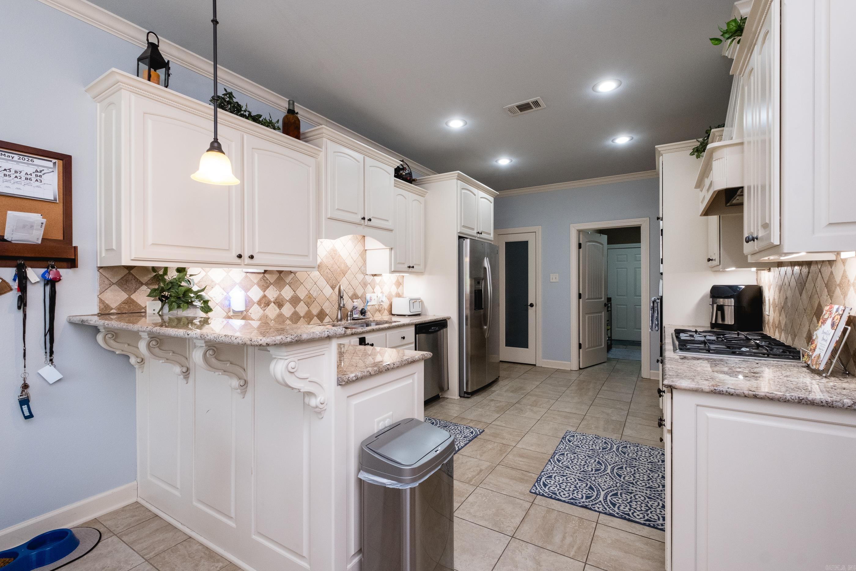 8100 Kanis Pines Drive Property Photo 19