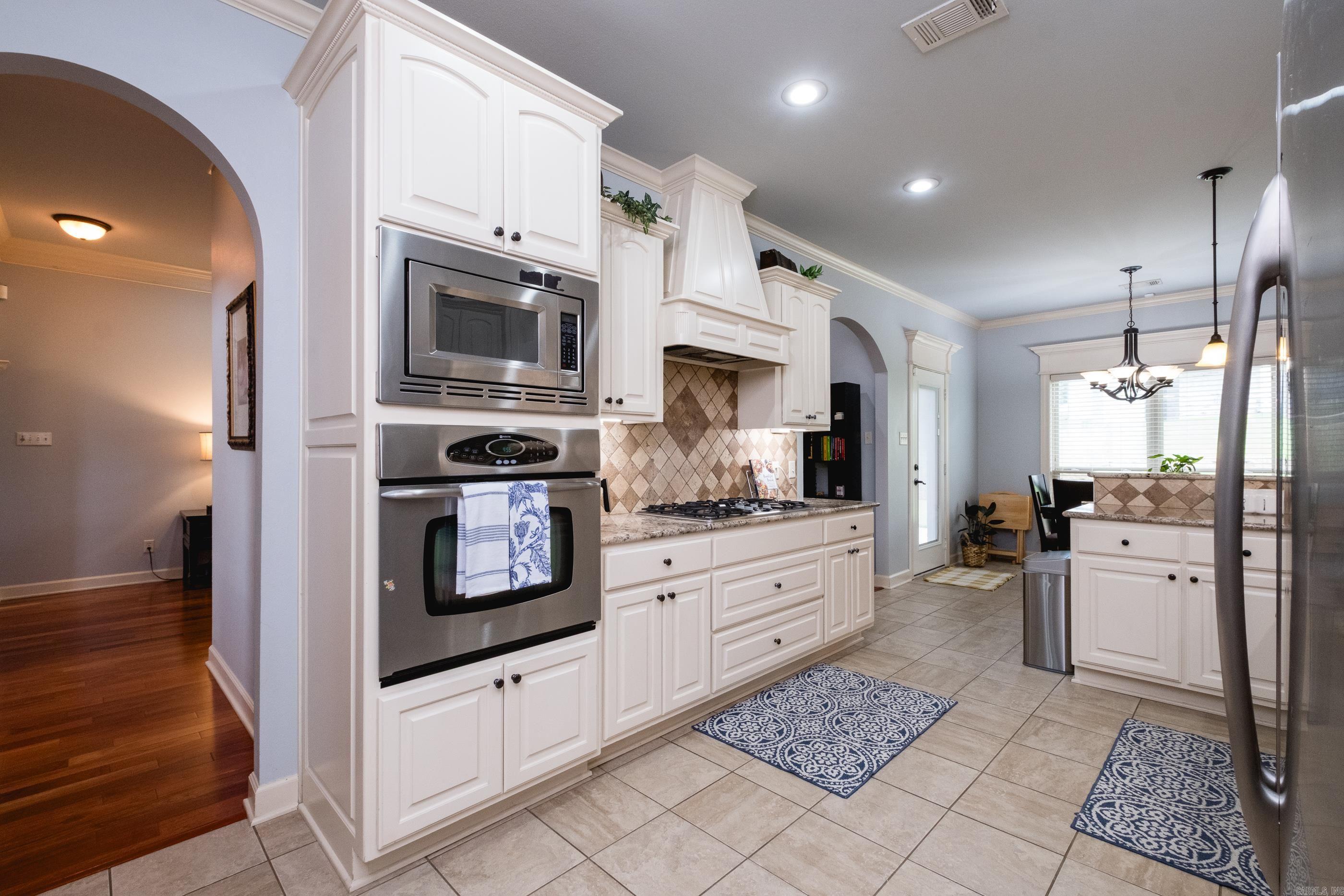 8100 Kanis Pines Drive Property Photo 23