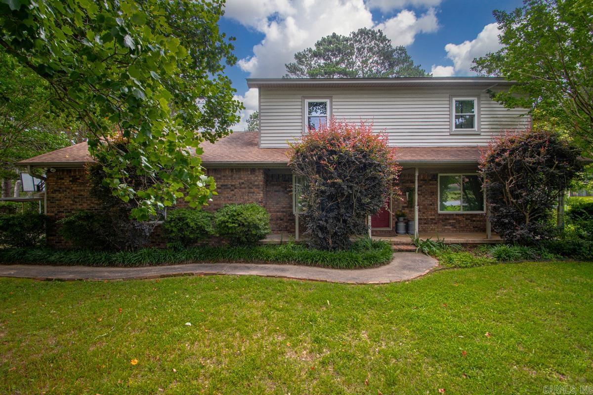 1220 Pine Forest Drive Property Photo 2