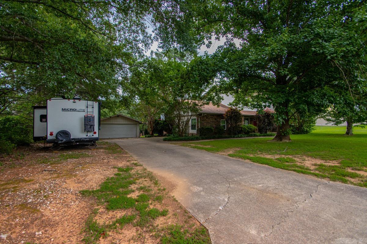 1220 Pine Forest Drive Property Photo 5