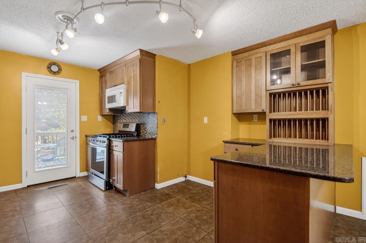 1220 Pine Forest Drive Property Photo 13