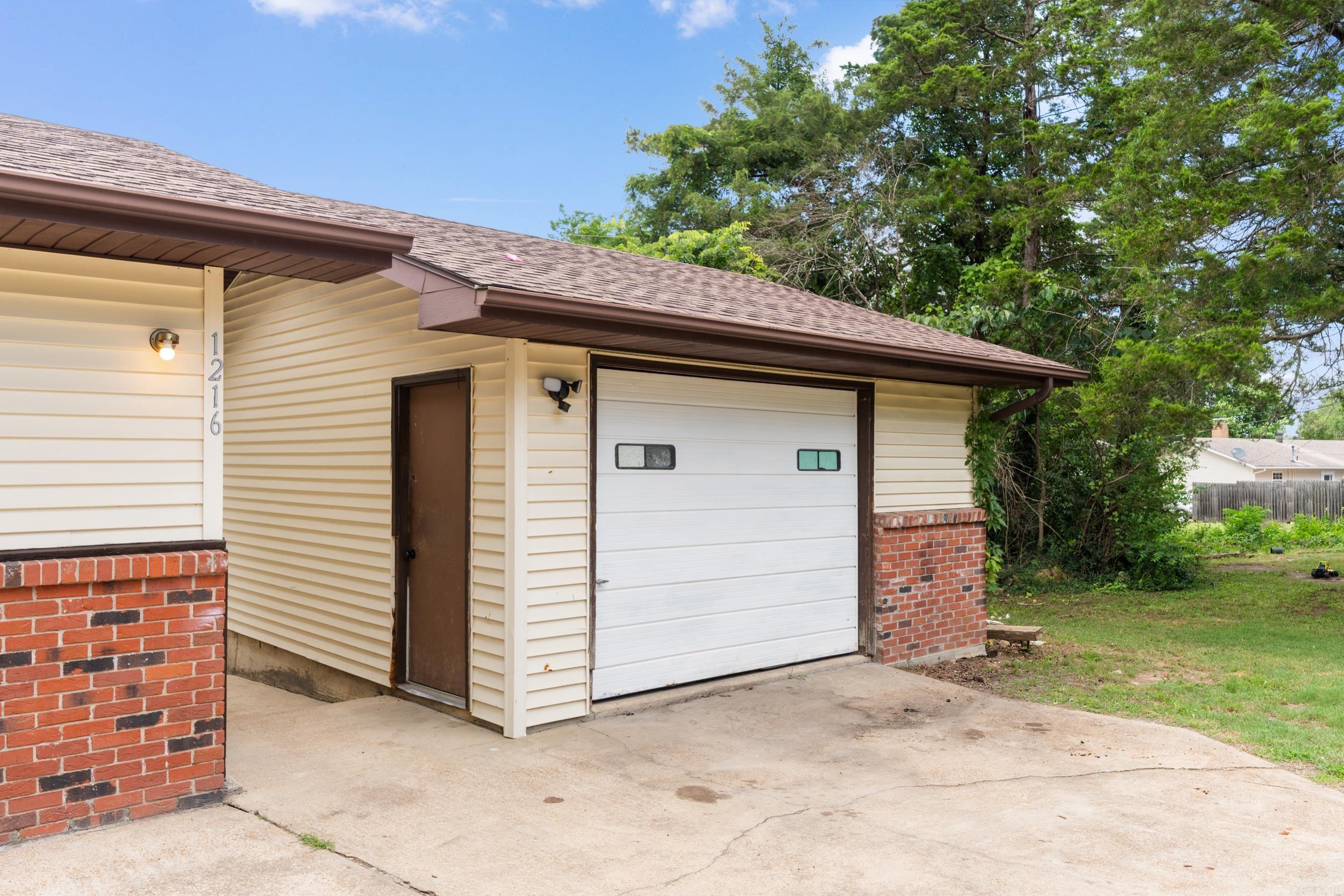 1216 Mark Drive Property Photo 25