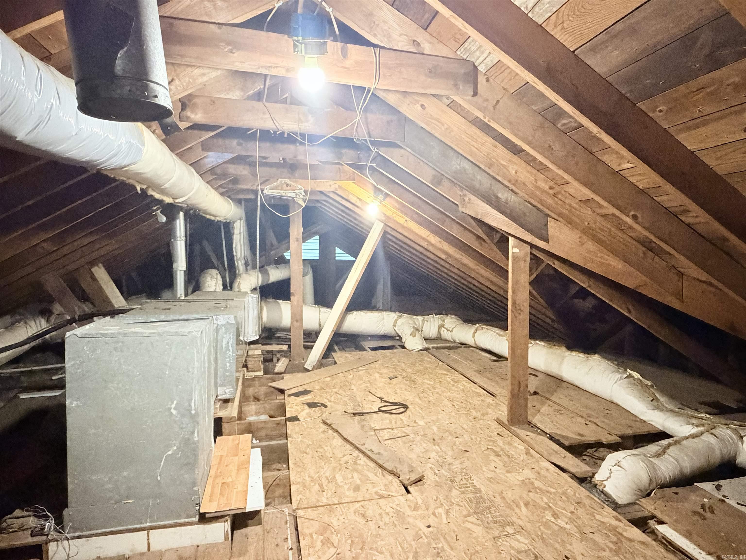 1106 Beech St Property Photo 38