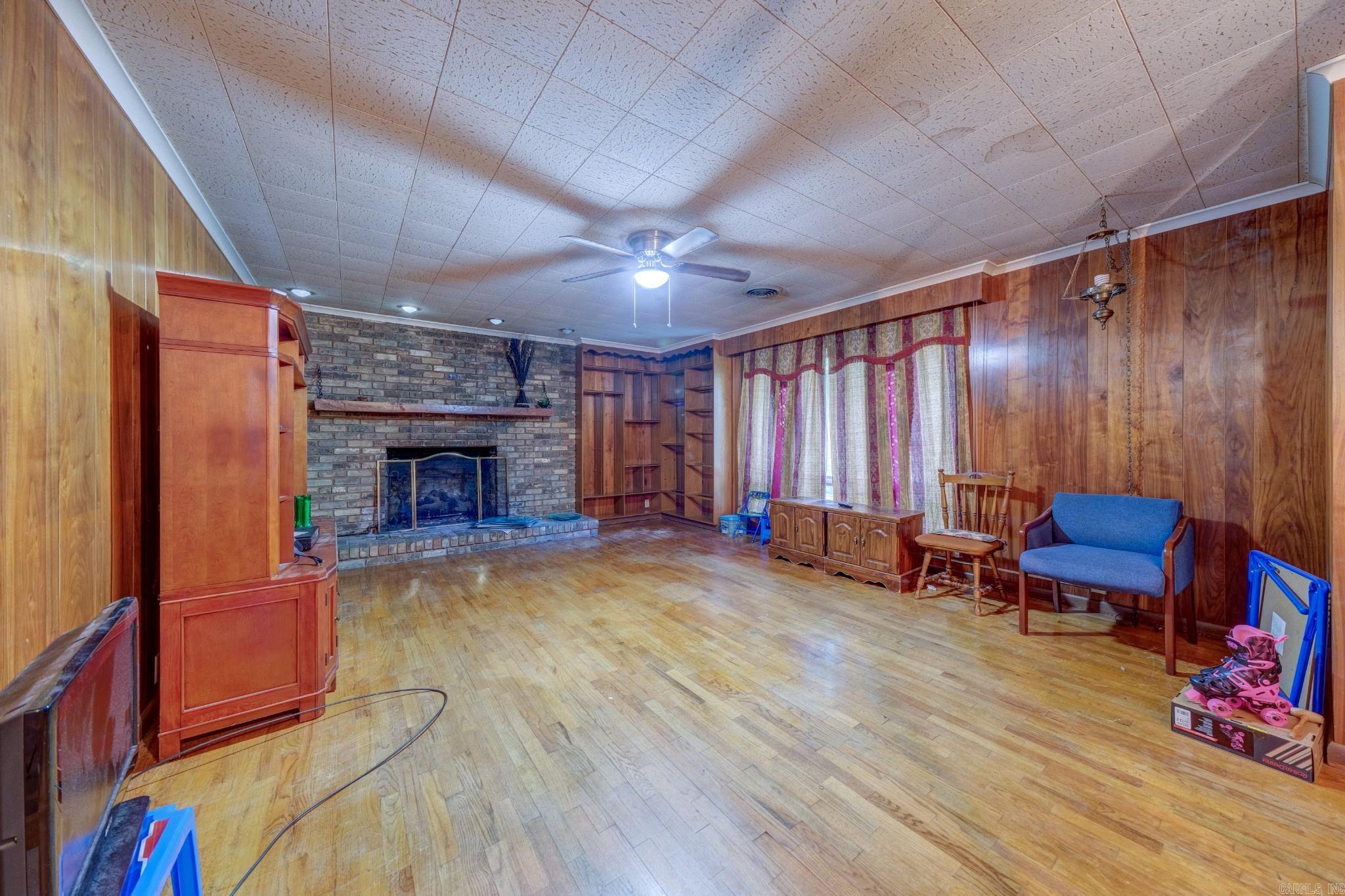 1201 Trinity Street Property Photo 6