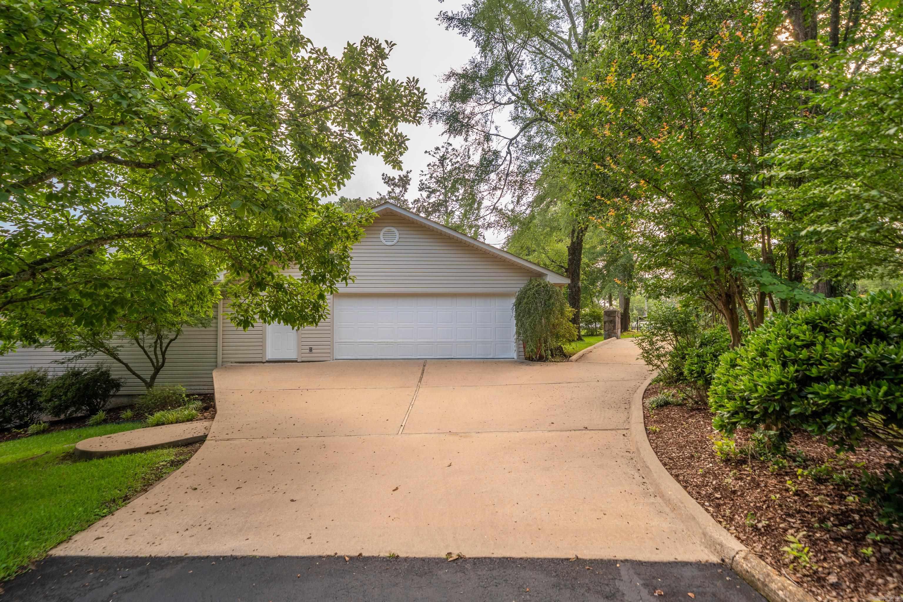 110 E Lakeland Point Property Photo 45