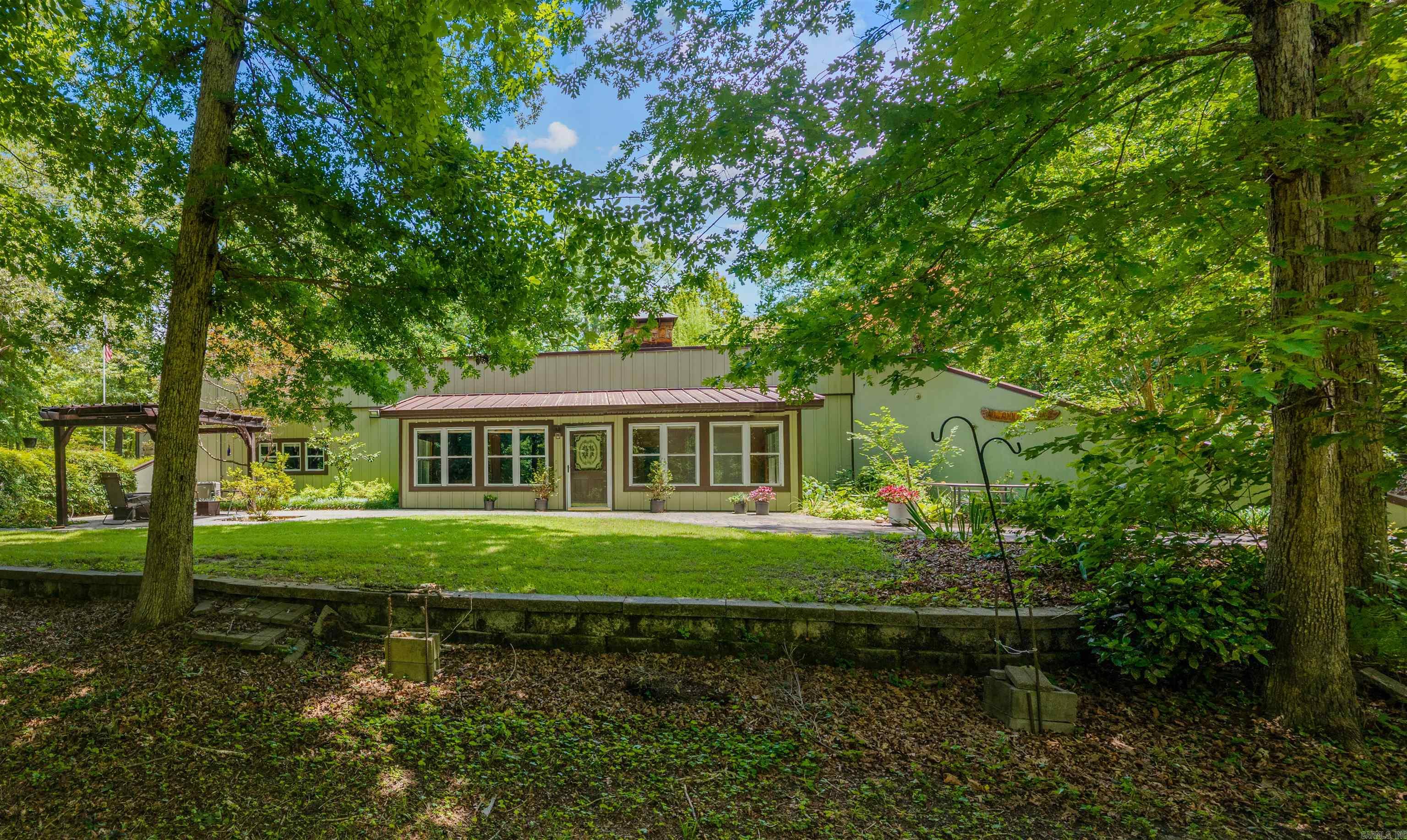 15700 Vimy Woods Property Photo 6
