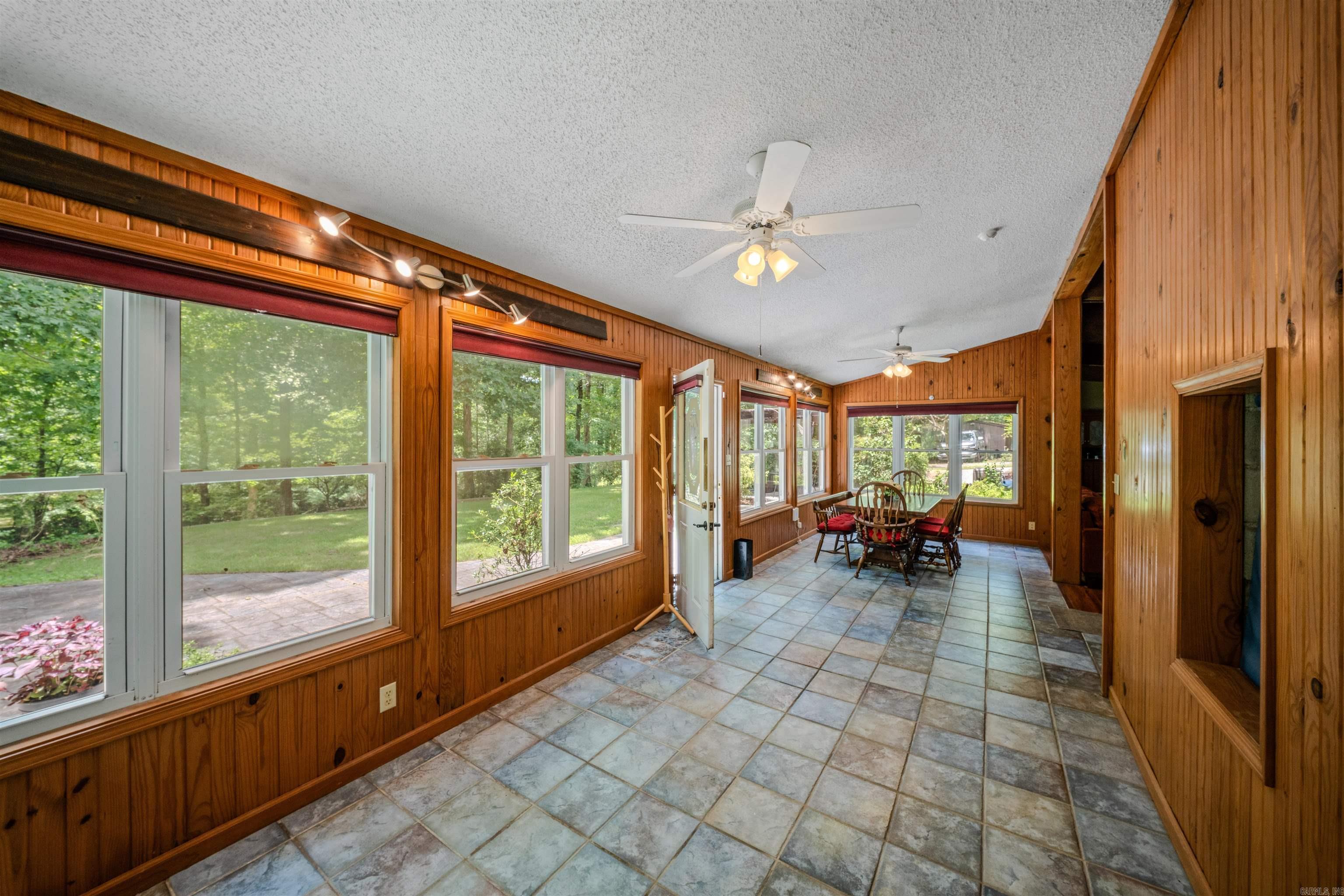 15700 Vimy Woods Property Photo 21