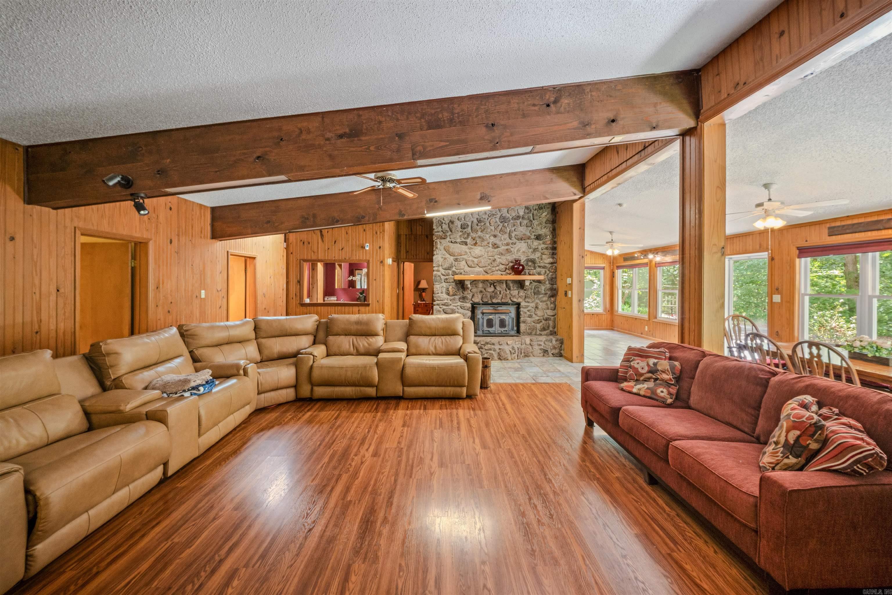 15700 Vimy Woods Property Photo 27