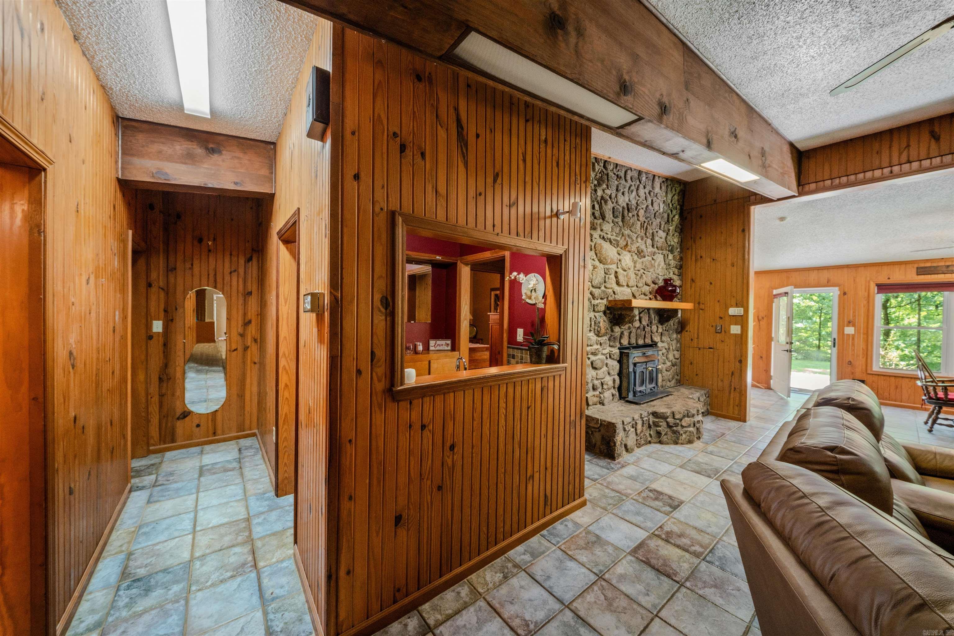 15700 Vimy Woods Property Photo 29