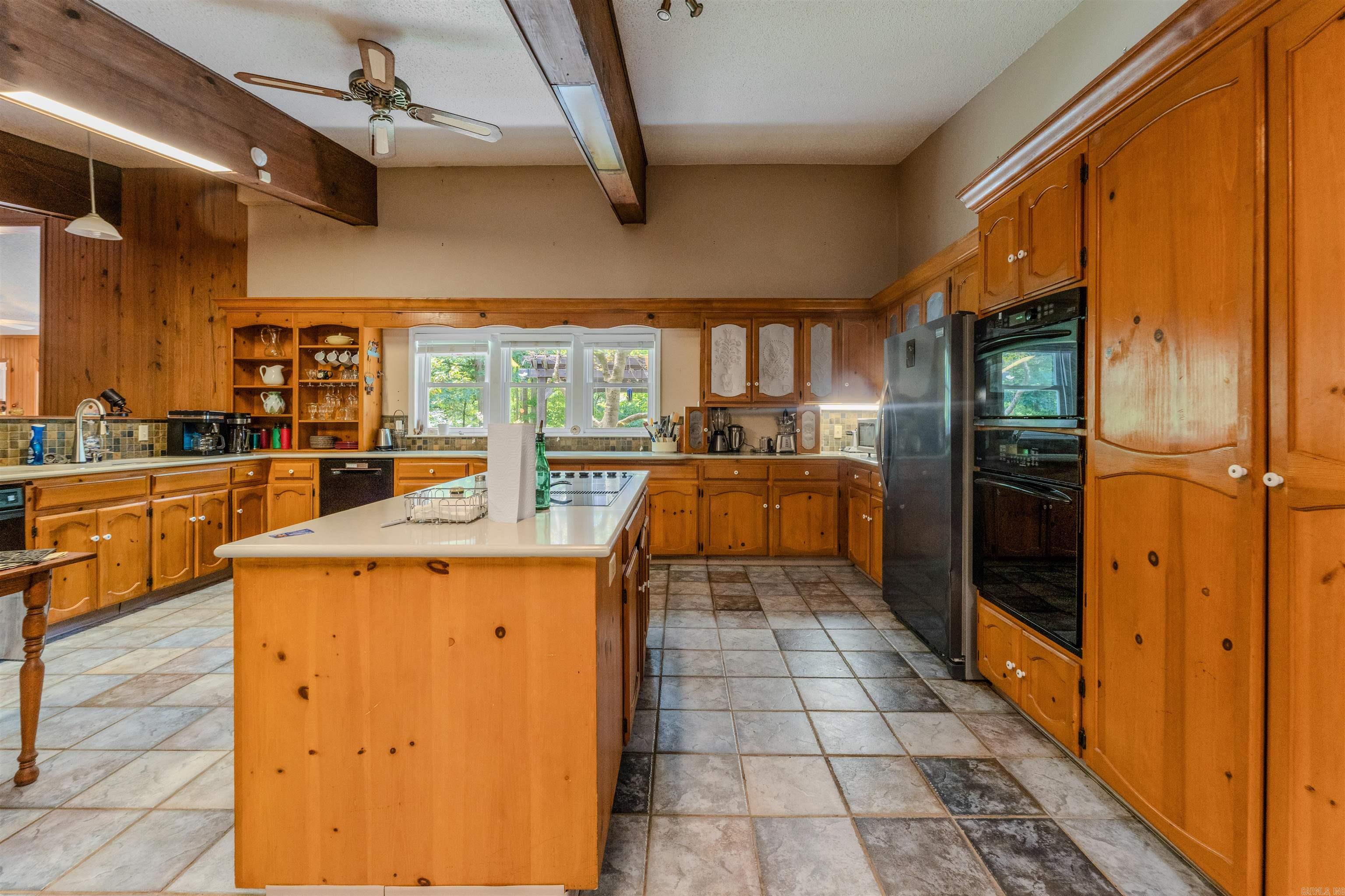 15700 Vimy Woods Property Photo 34