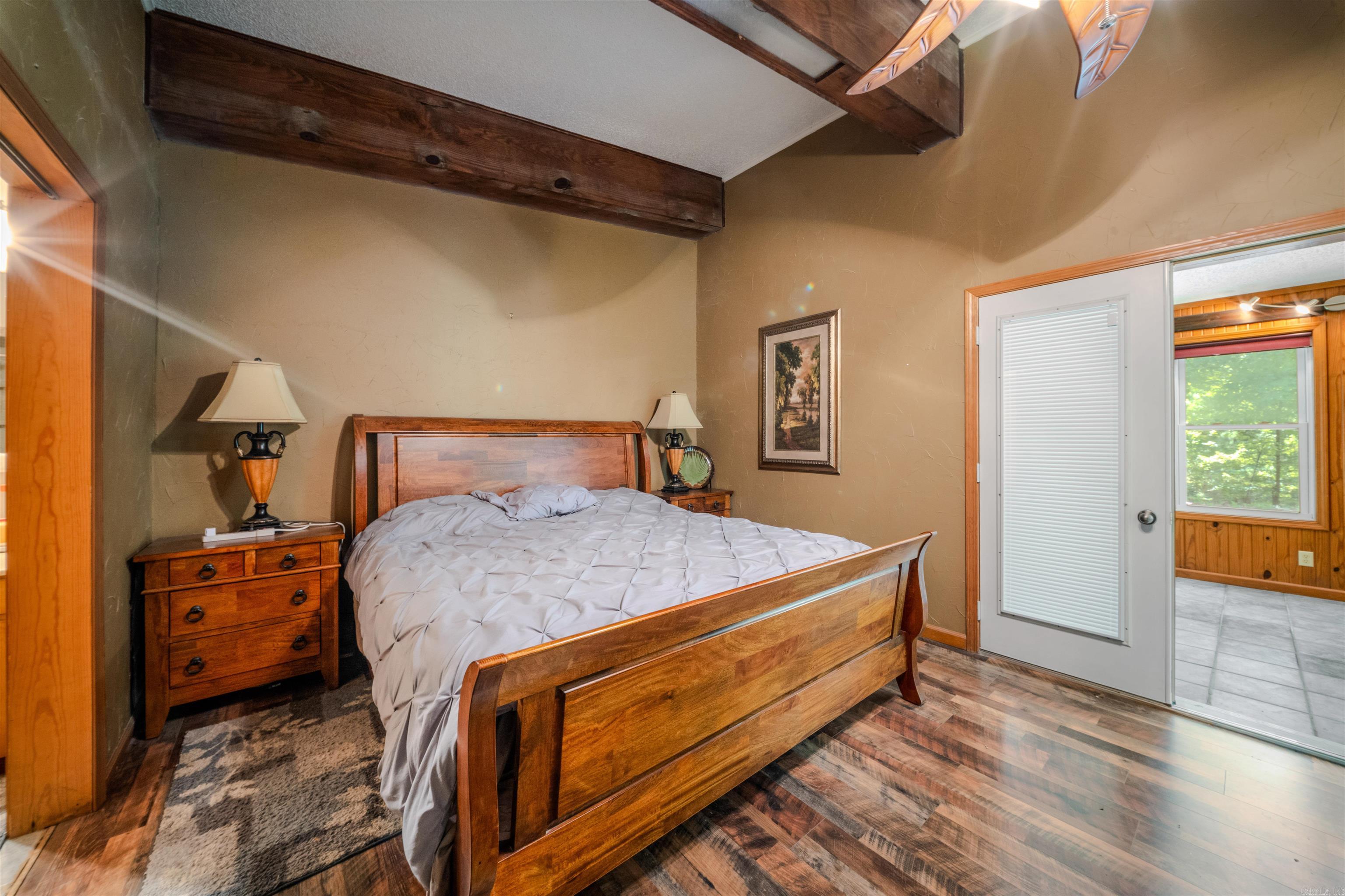 15700 Vimy Woods Property Photo 43