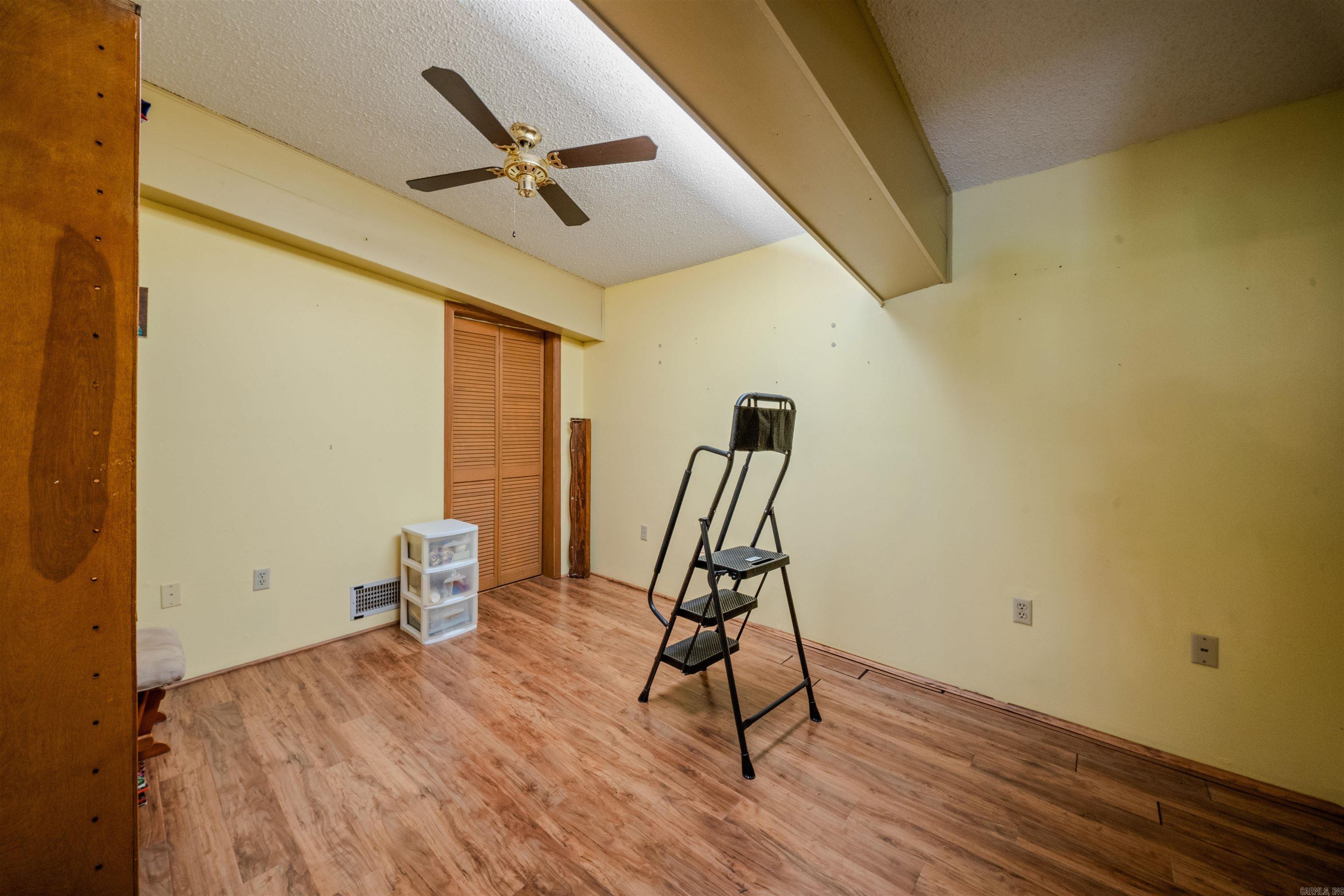 15700 Vimy Woods Property Photo 50