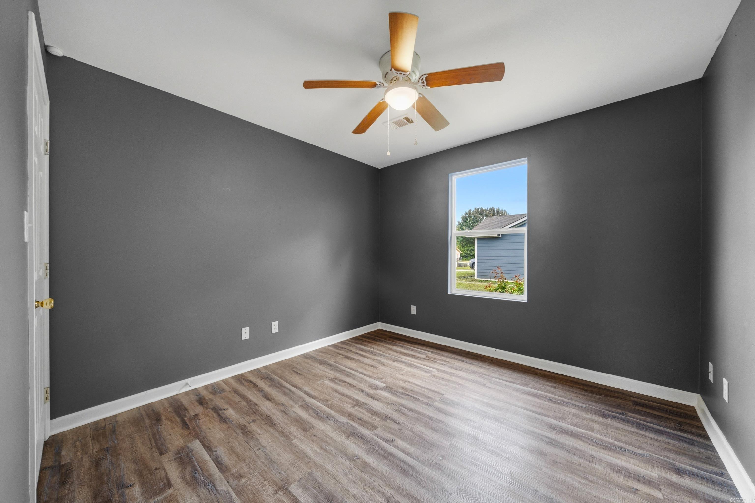 163 Eagle Pass Trail Property Photo 21