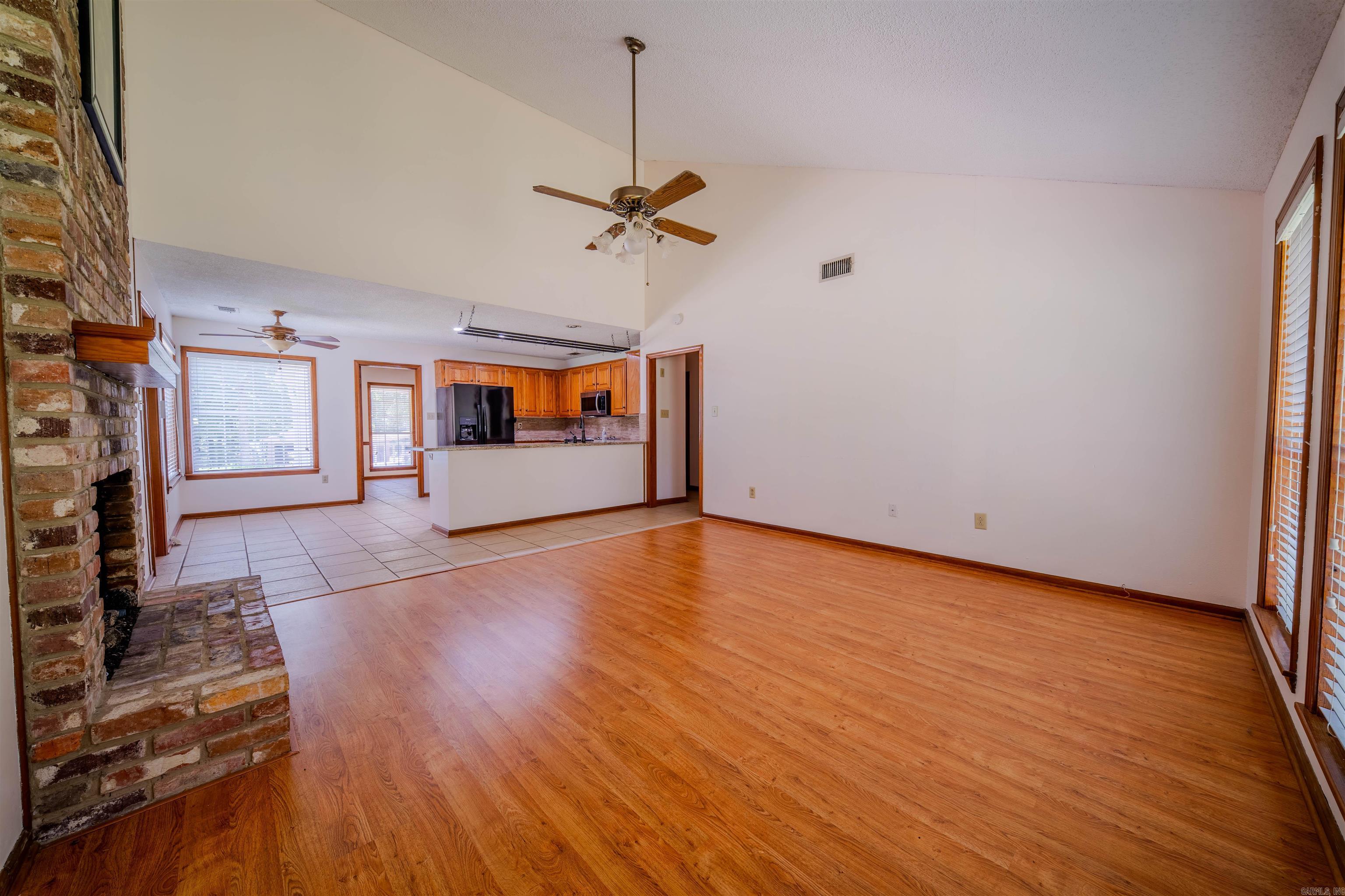1016 Oakridge Drive Property Photo 19