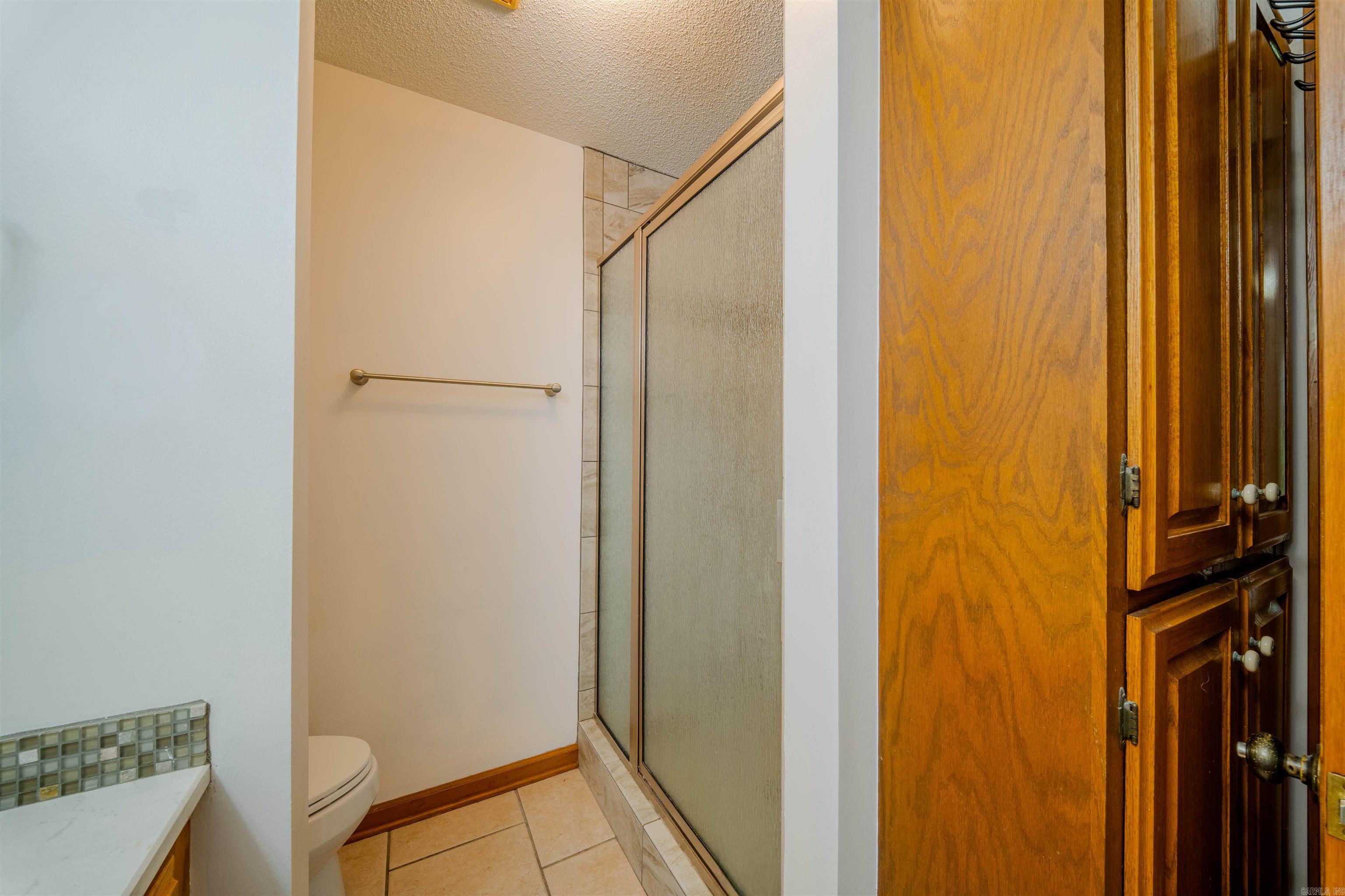 1016 Oakridge Drive Property Photo 30