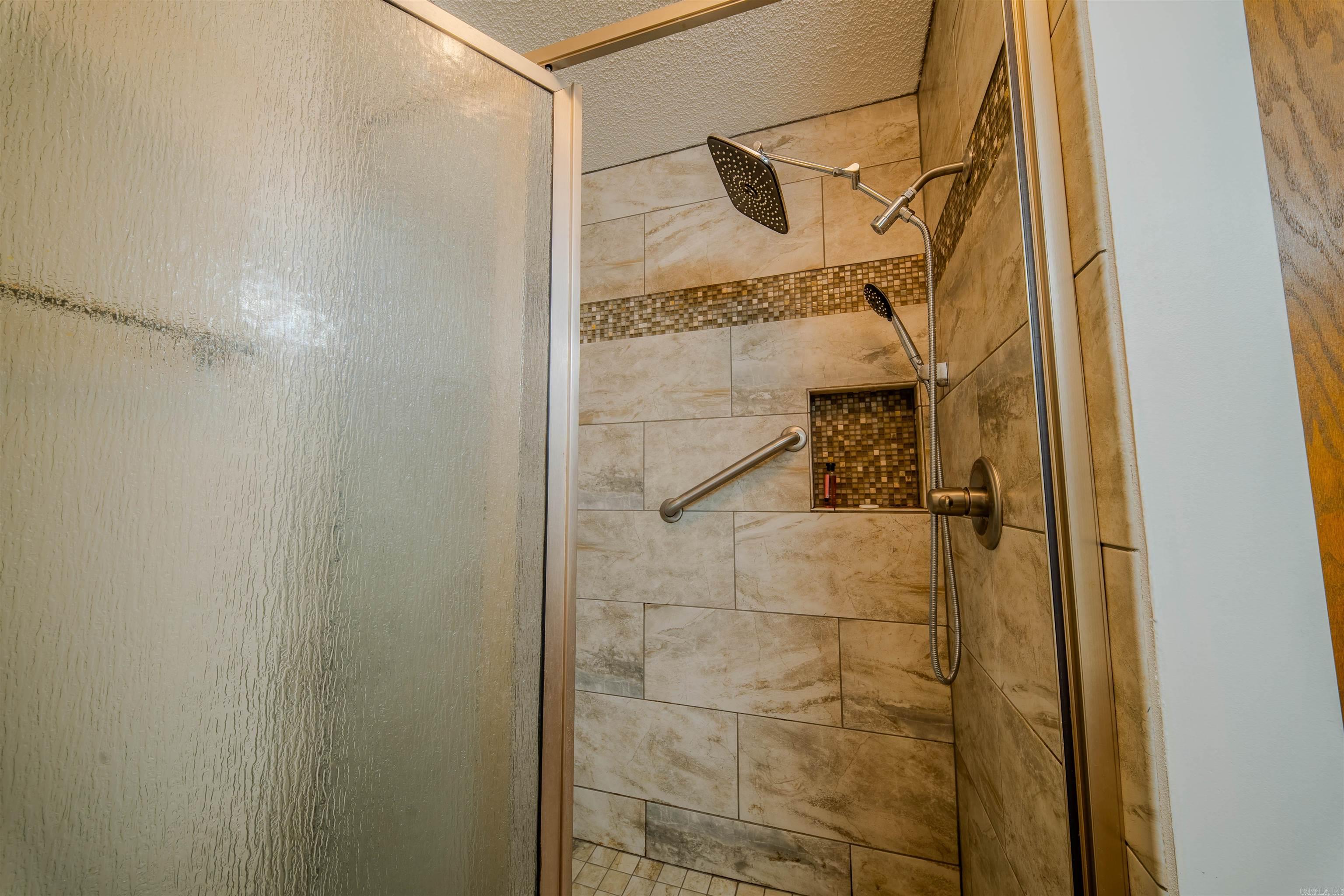 1016 Oakridge Drive Property Photo 31