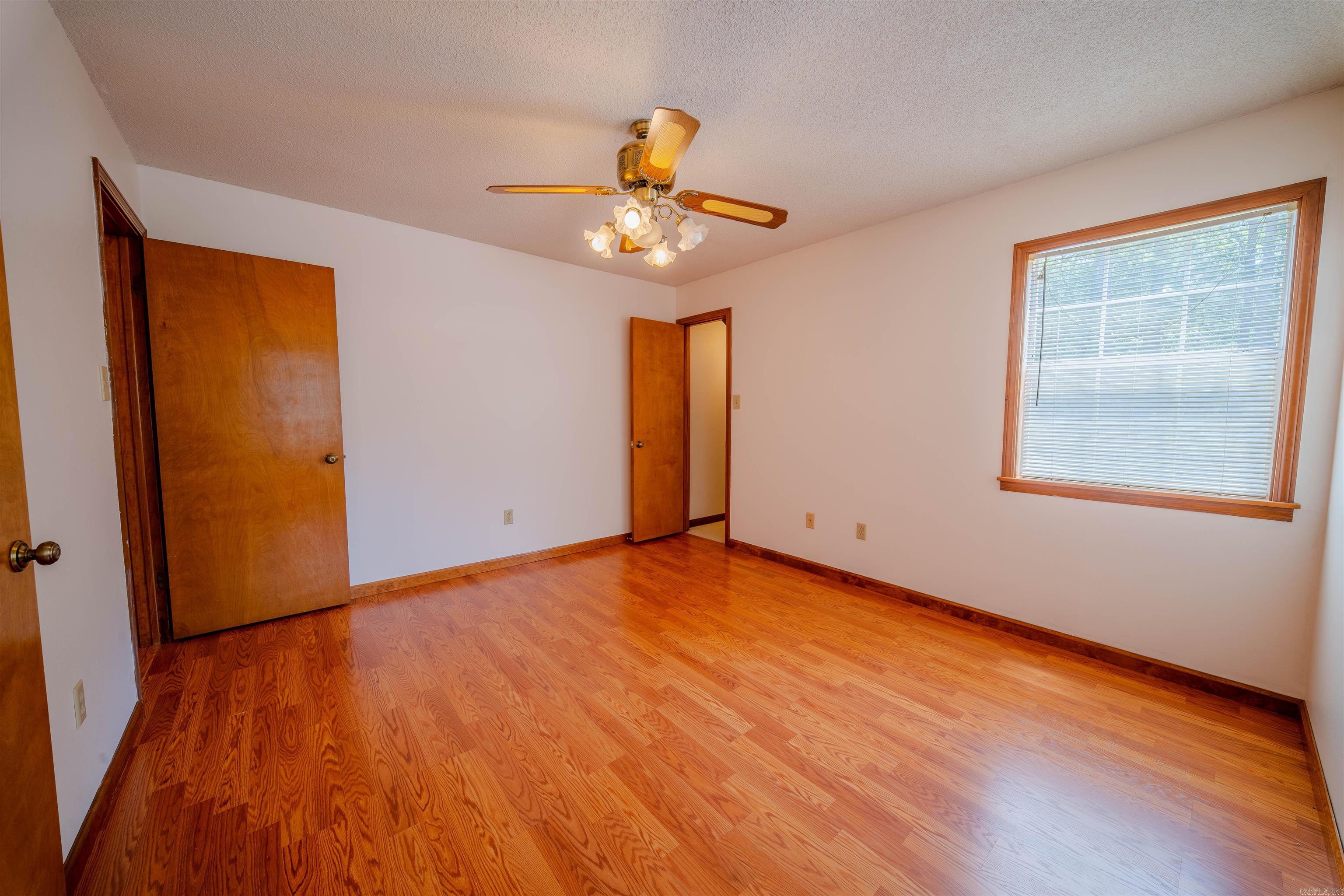1016 Oakridge Drive Property Photo 43