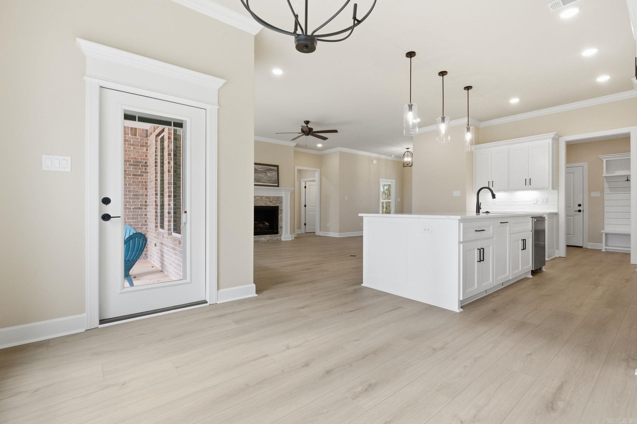 16 Soldado Lane Property Photo 10