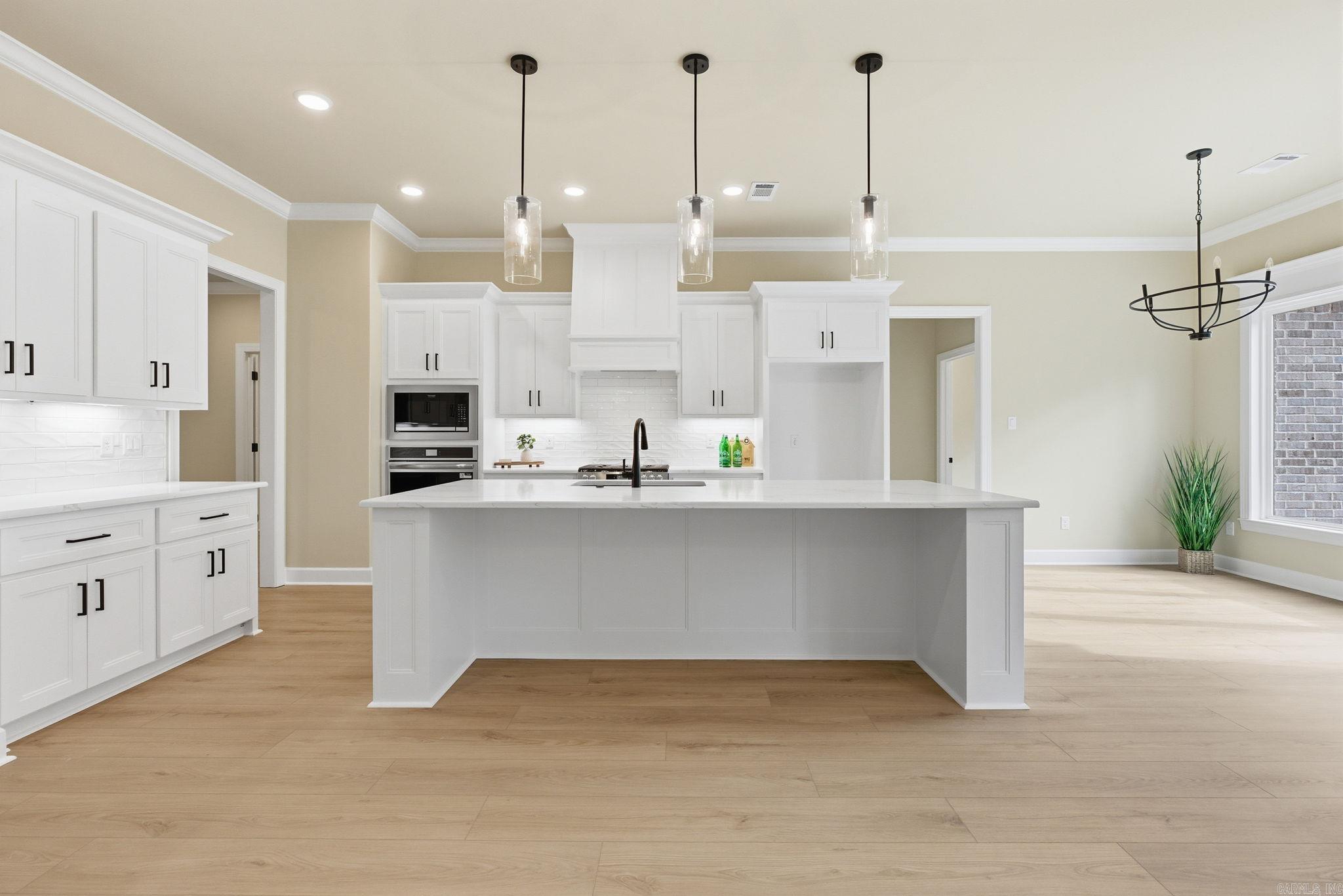 16 Soldado Lane Property Photo 11