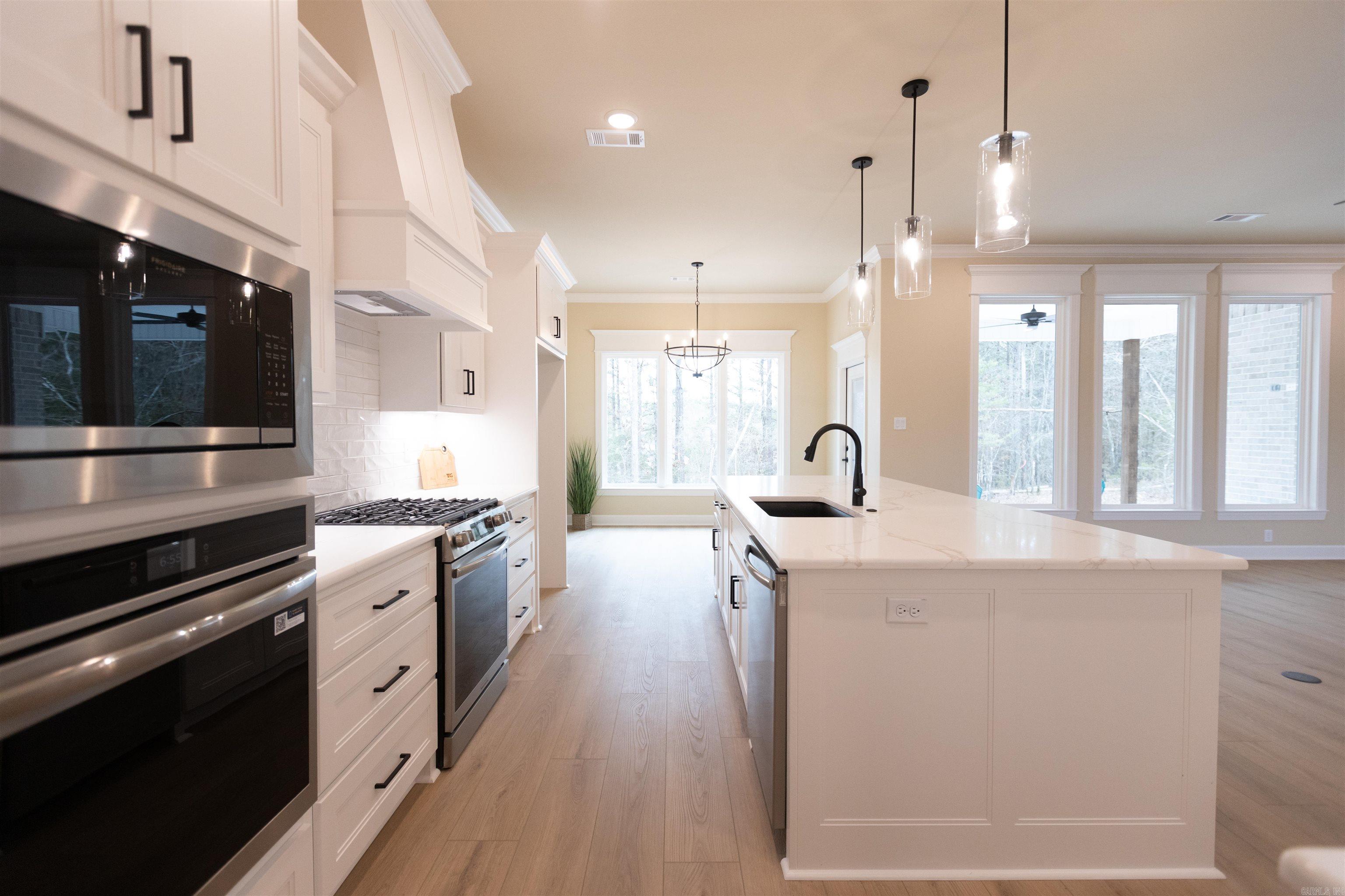 16 Soldado Lane Property Photo 13
