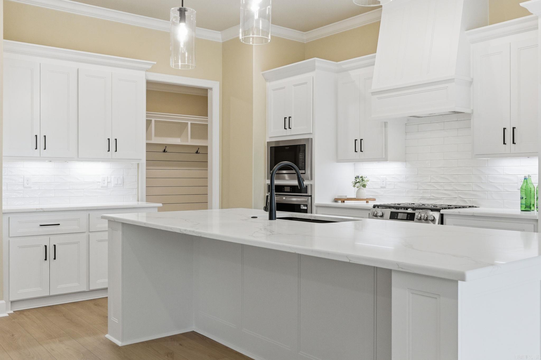 16 Soldado Lane Property Photo 18